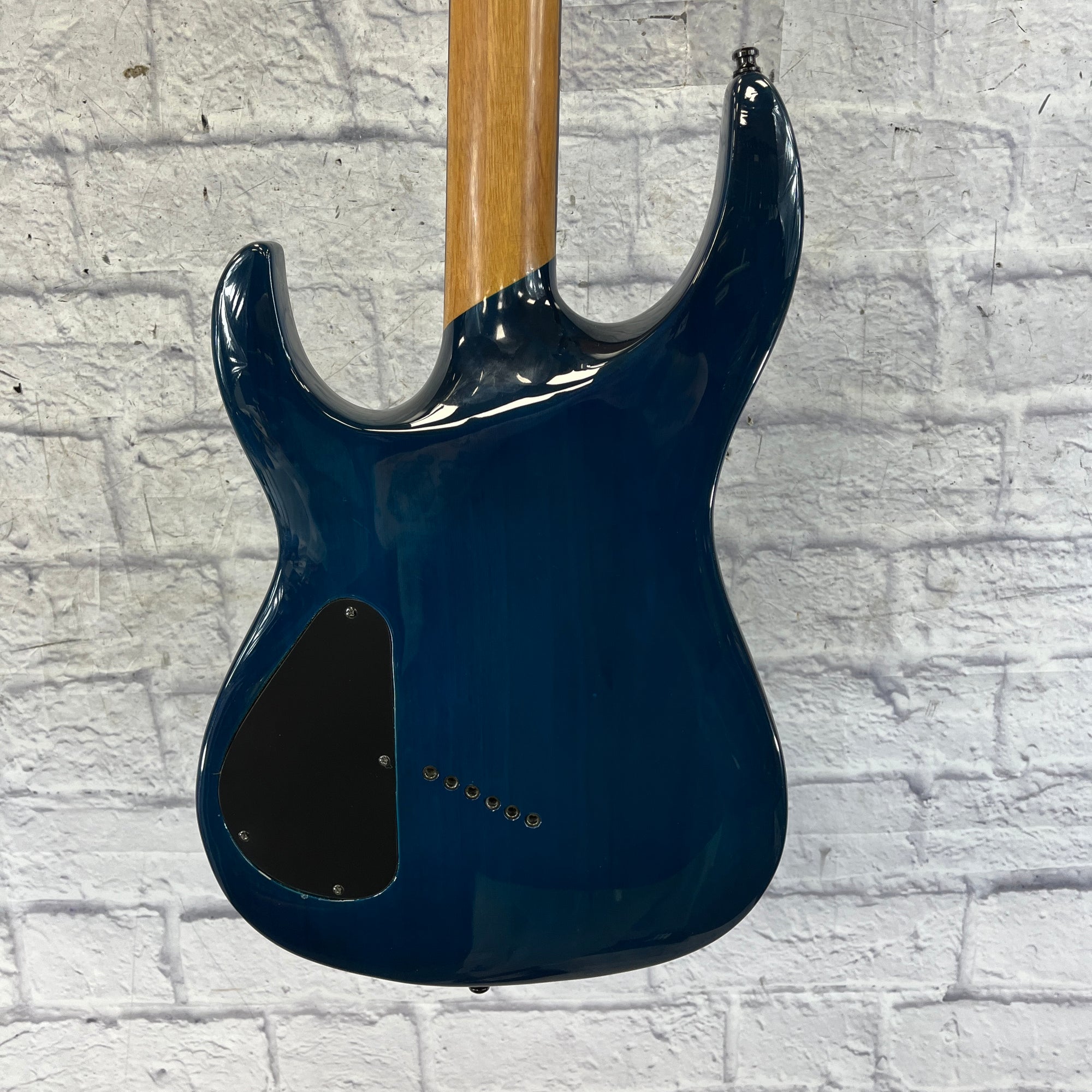 Legator Ninja 300 Pro Duncans Neck Through Multiscale with Case