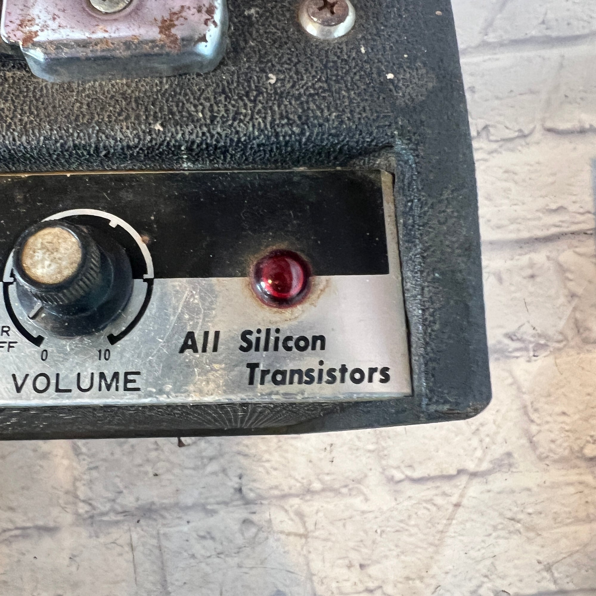 Kingston Solid State Guitar Combo Amp
