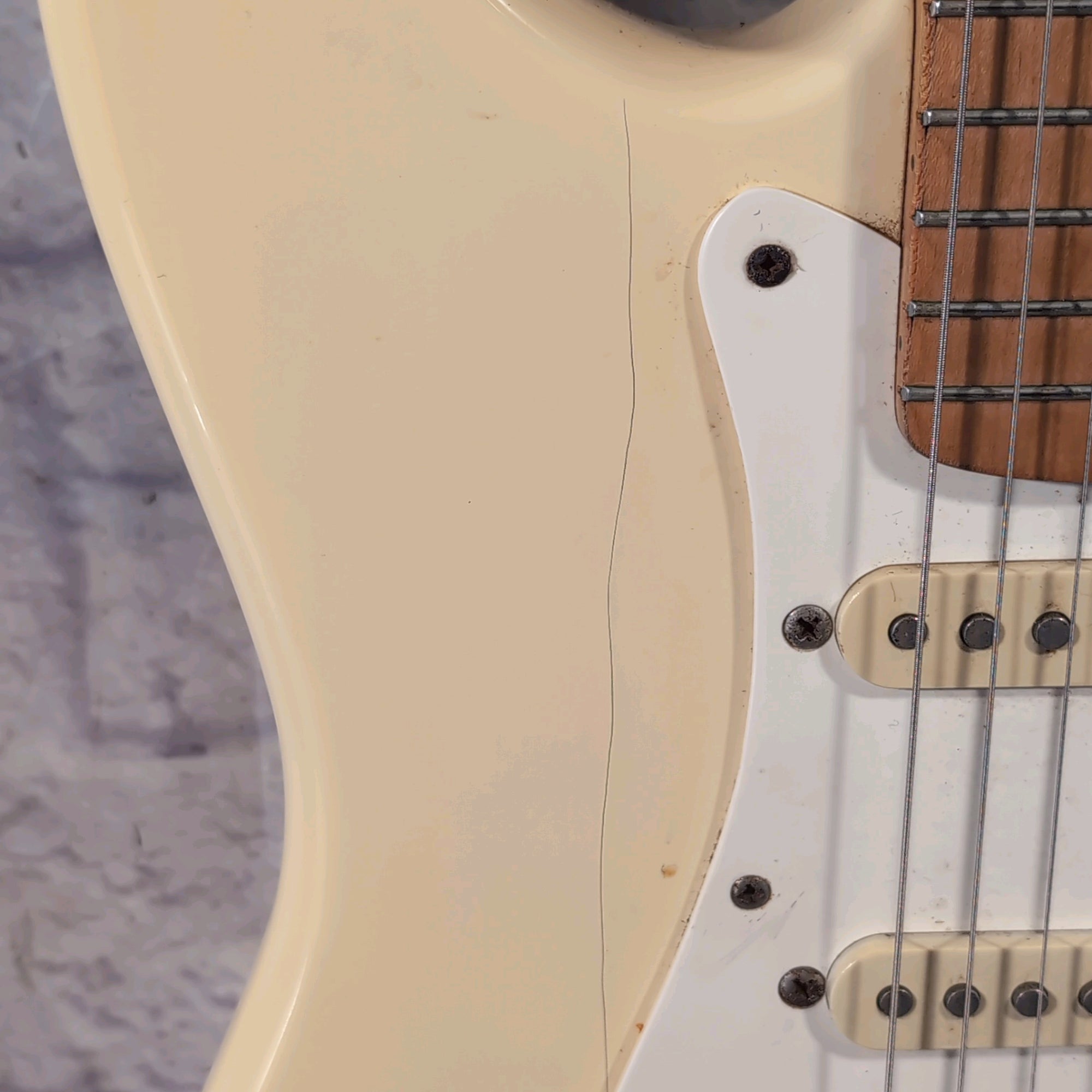 Fender Squier Strat MIK Electric Guitar