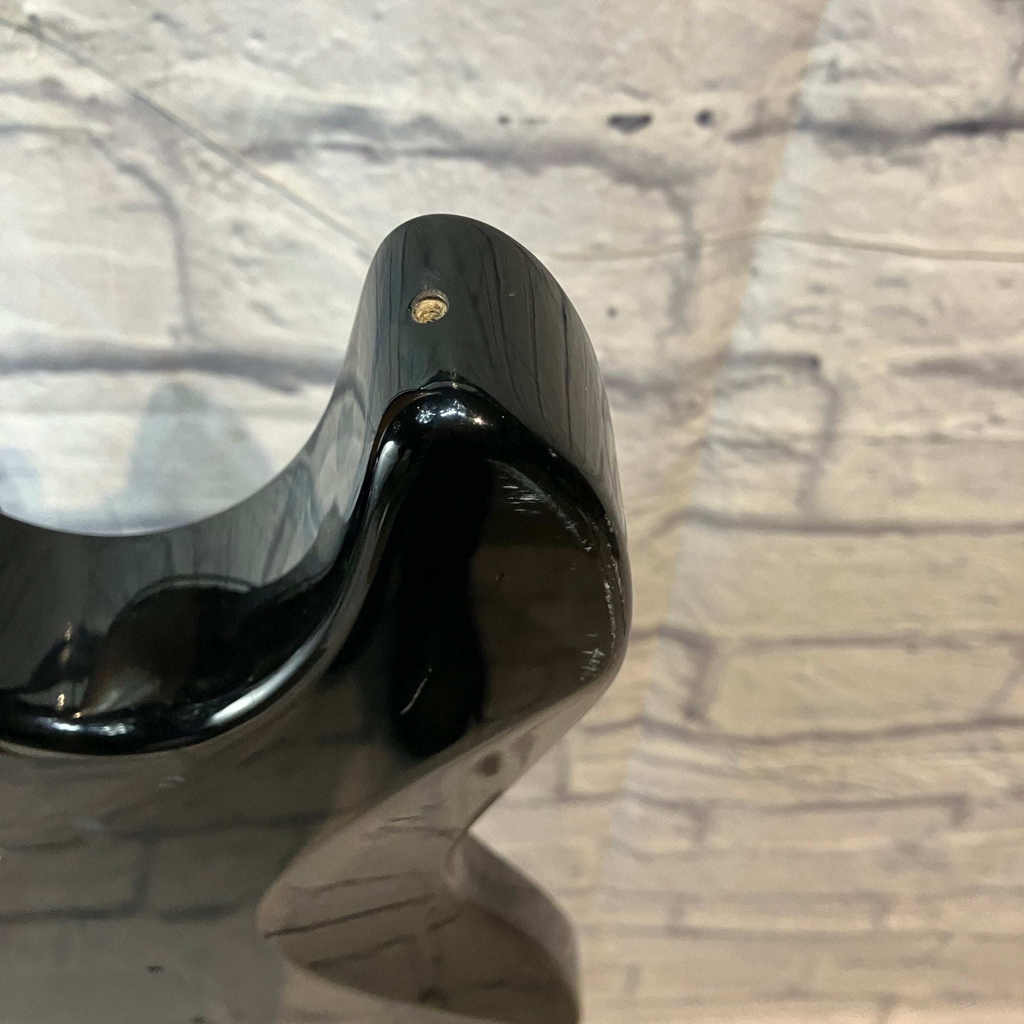 Laguna LE300 Electric Guitar