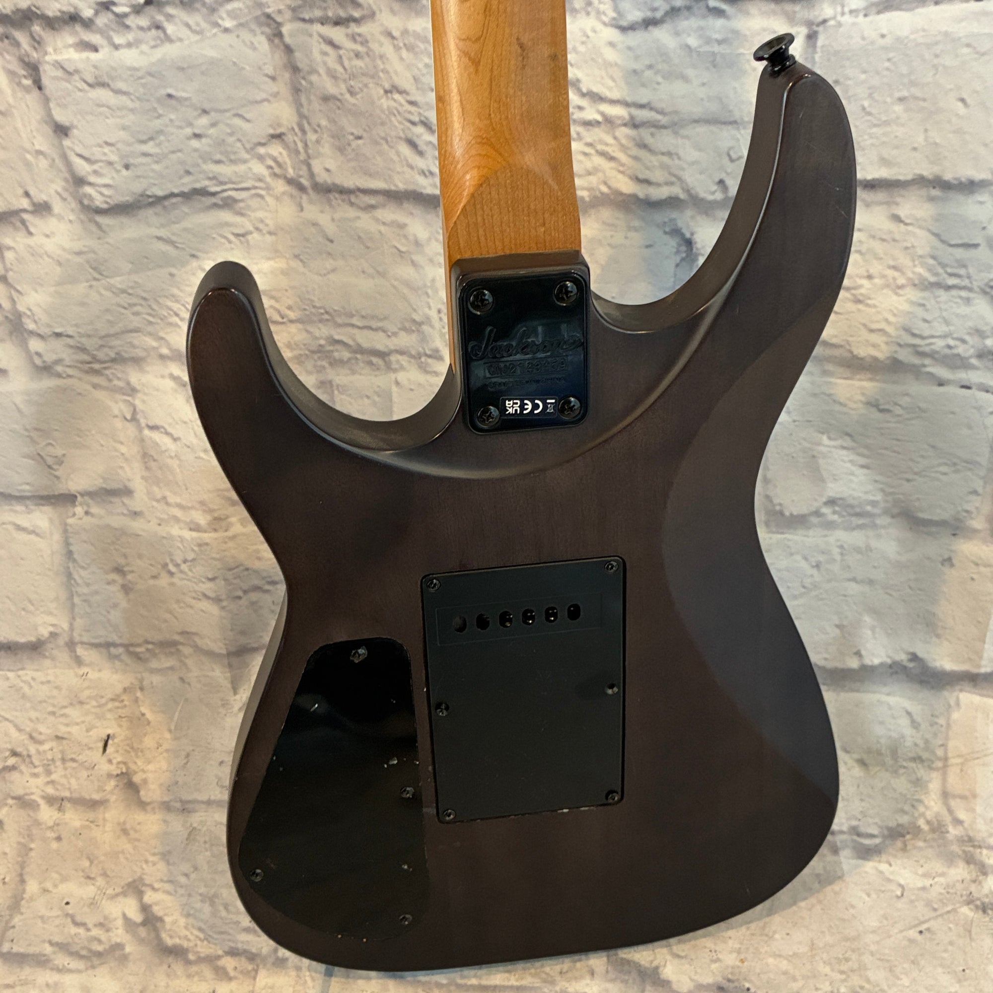 Jackson JS Series Dinky Arch Top JS24 DKAM Electric Guitar - Caramelized Maple board, Black Stain
