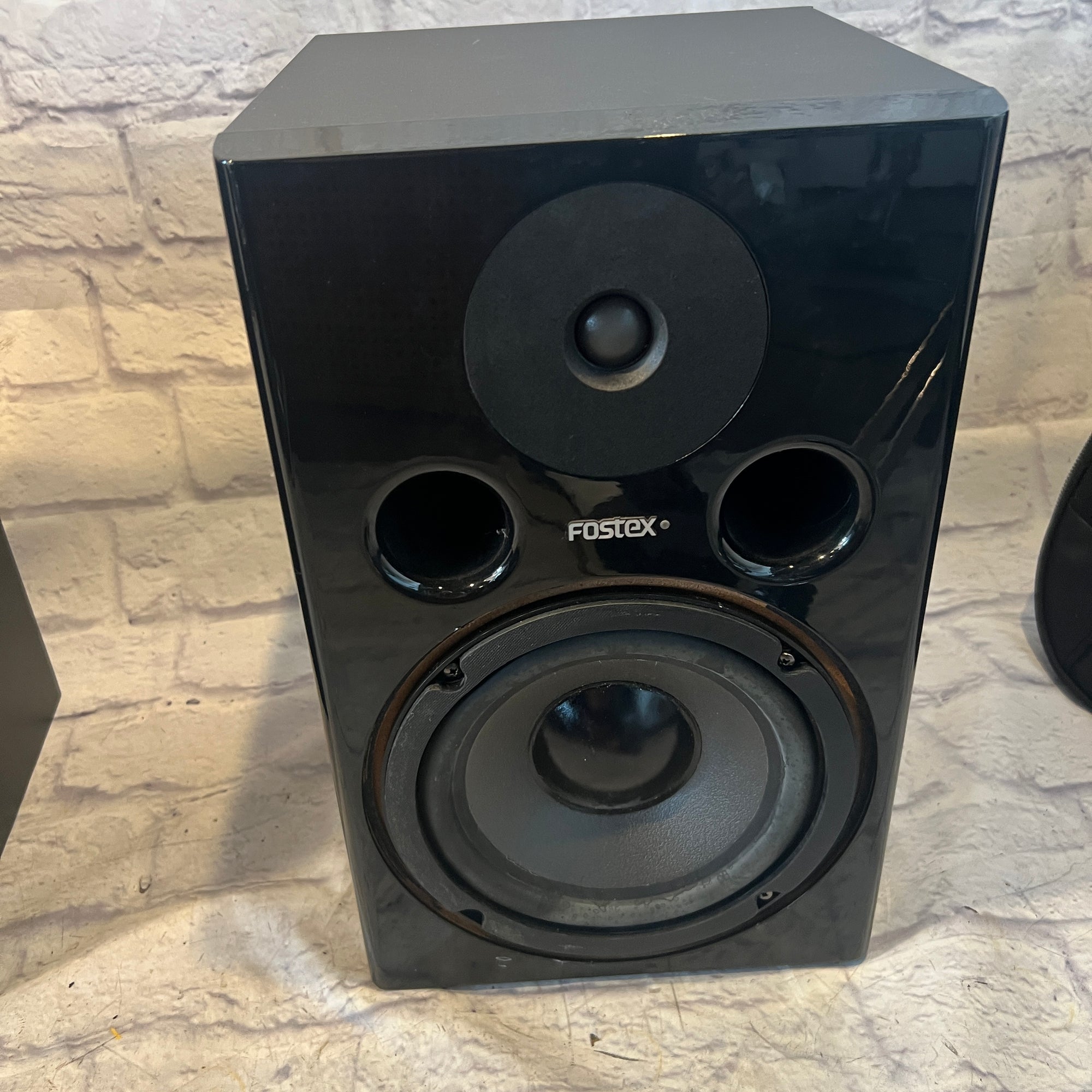 Fostex PM-2 MKII Studio Monitor Pair