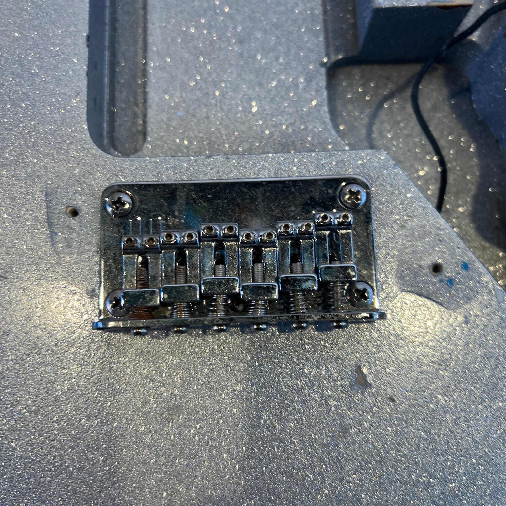 Squier Unknown Offset Silver Sparkle Body