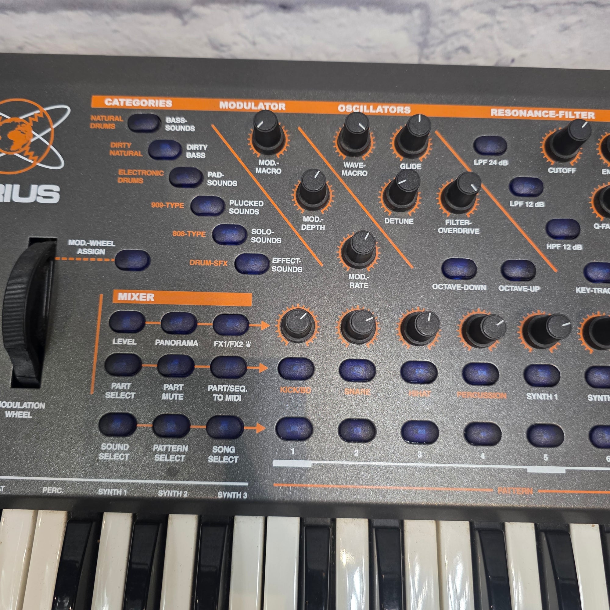 Quasimidi Sirius Analog Synth