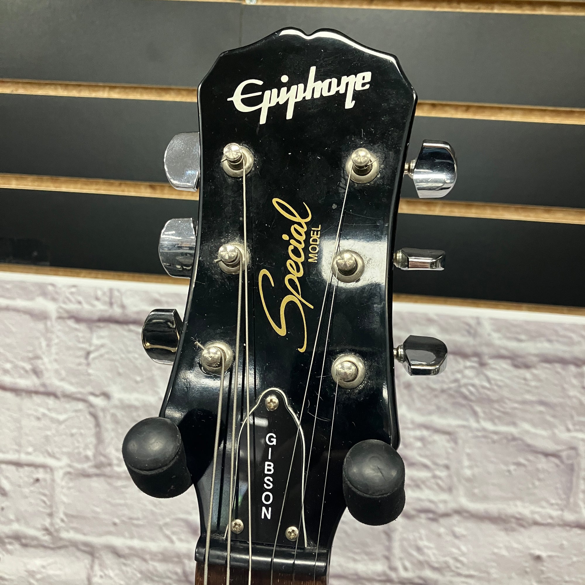 Epiphone Special II Sunburst Electric Guitar