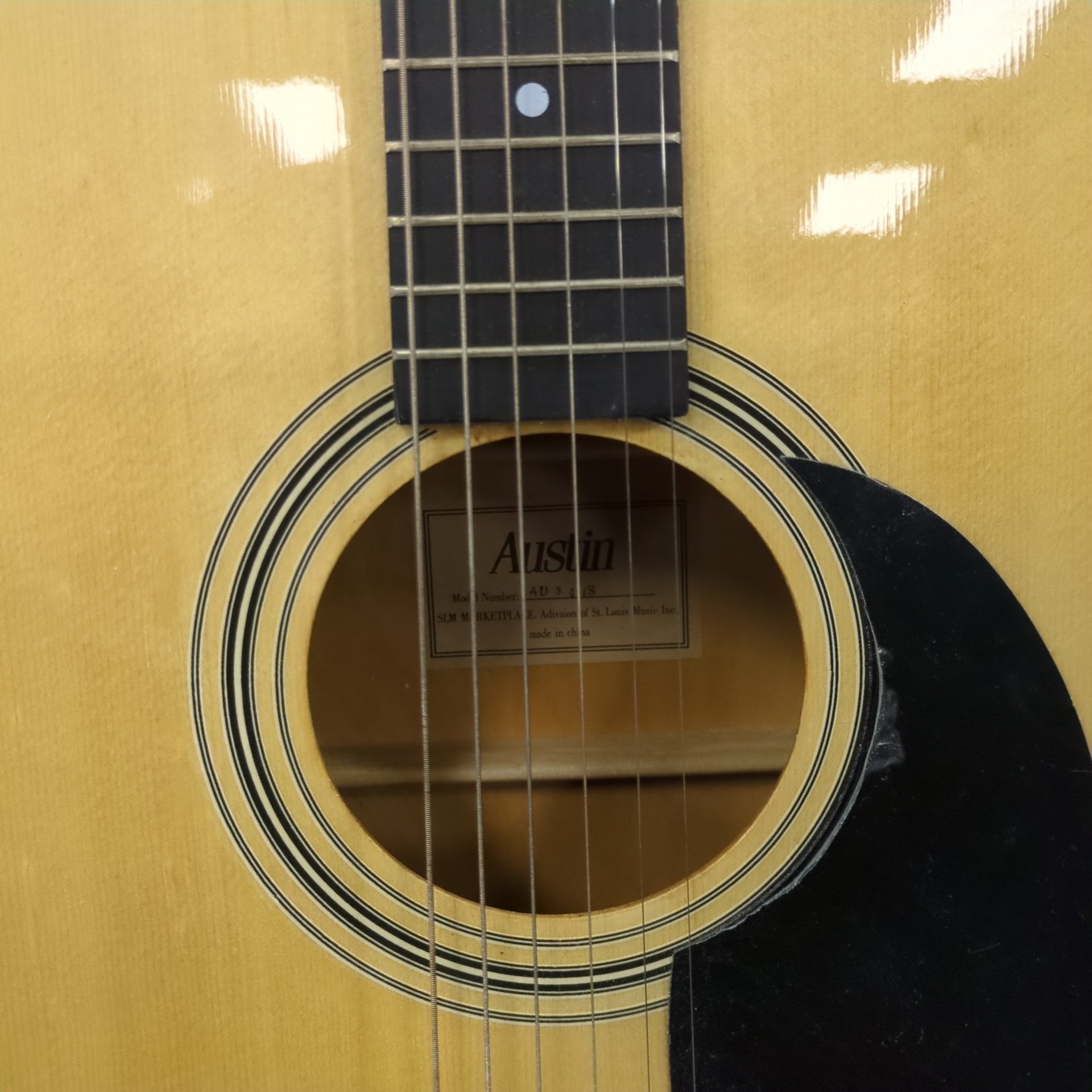 Austin AU 3 Acoustic Guitar