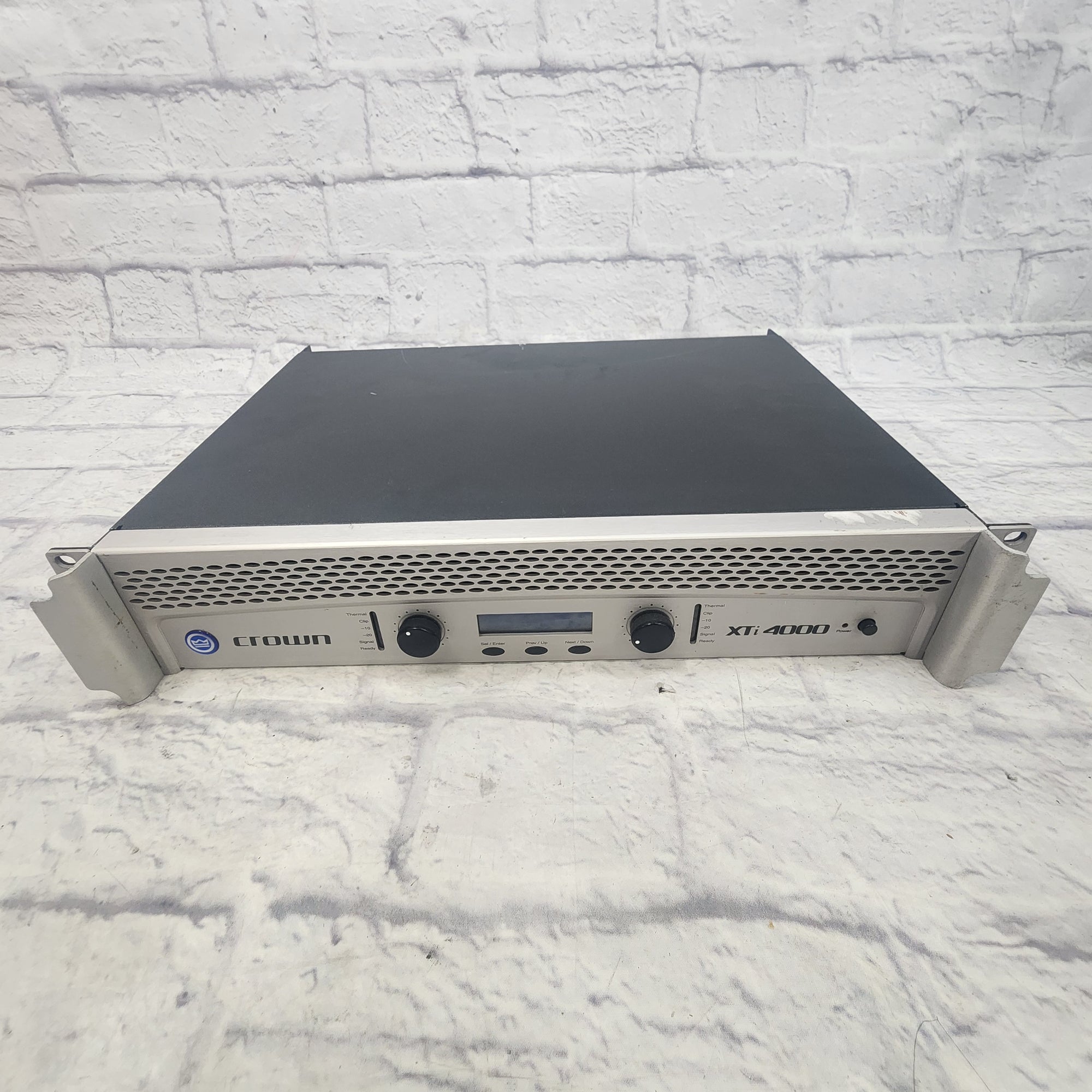 Crown xti 4000 Power Amp - Evolution Music
