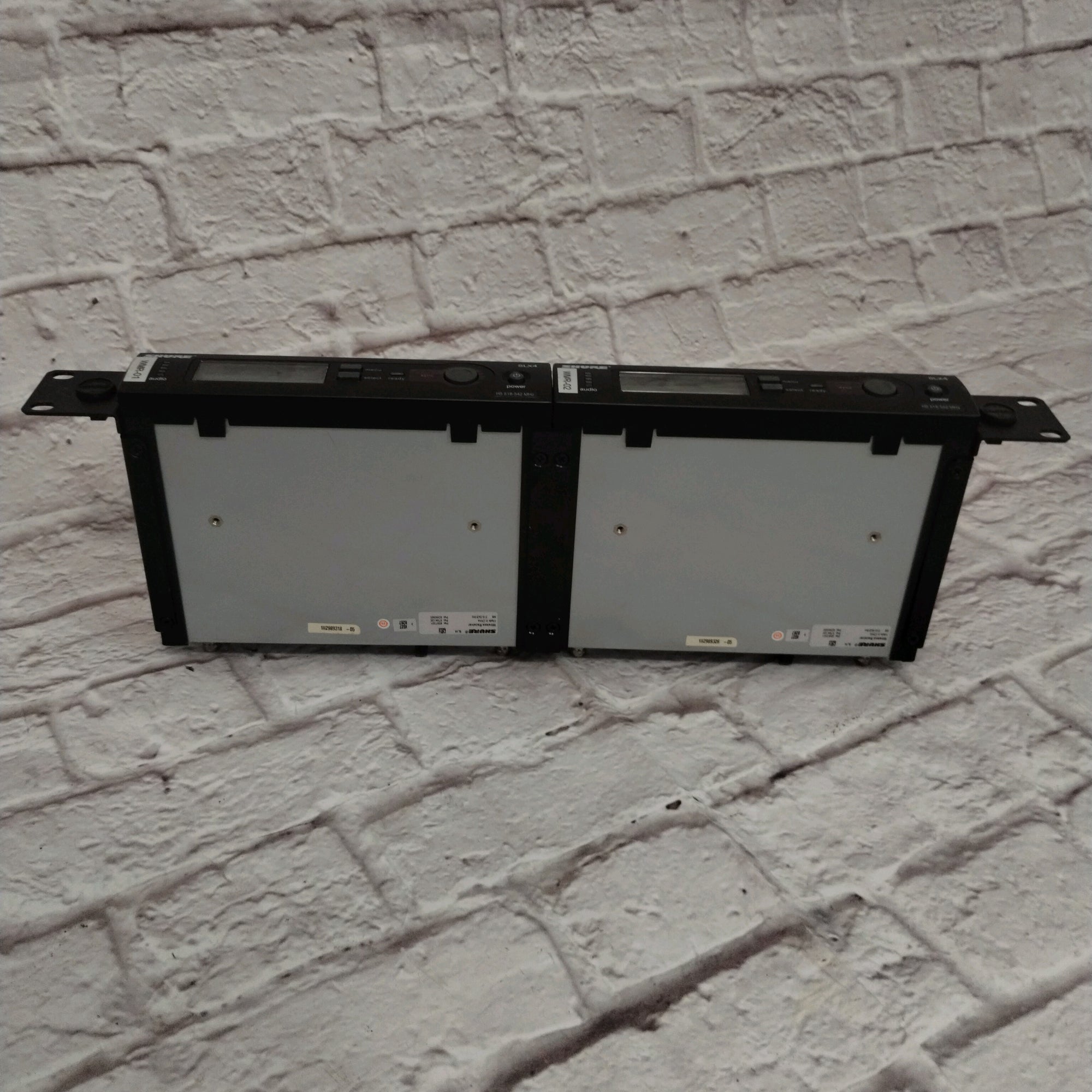 Shure SLX4 Pair Wireless Reciever