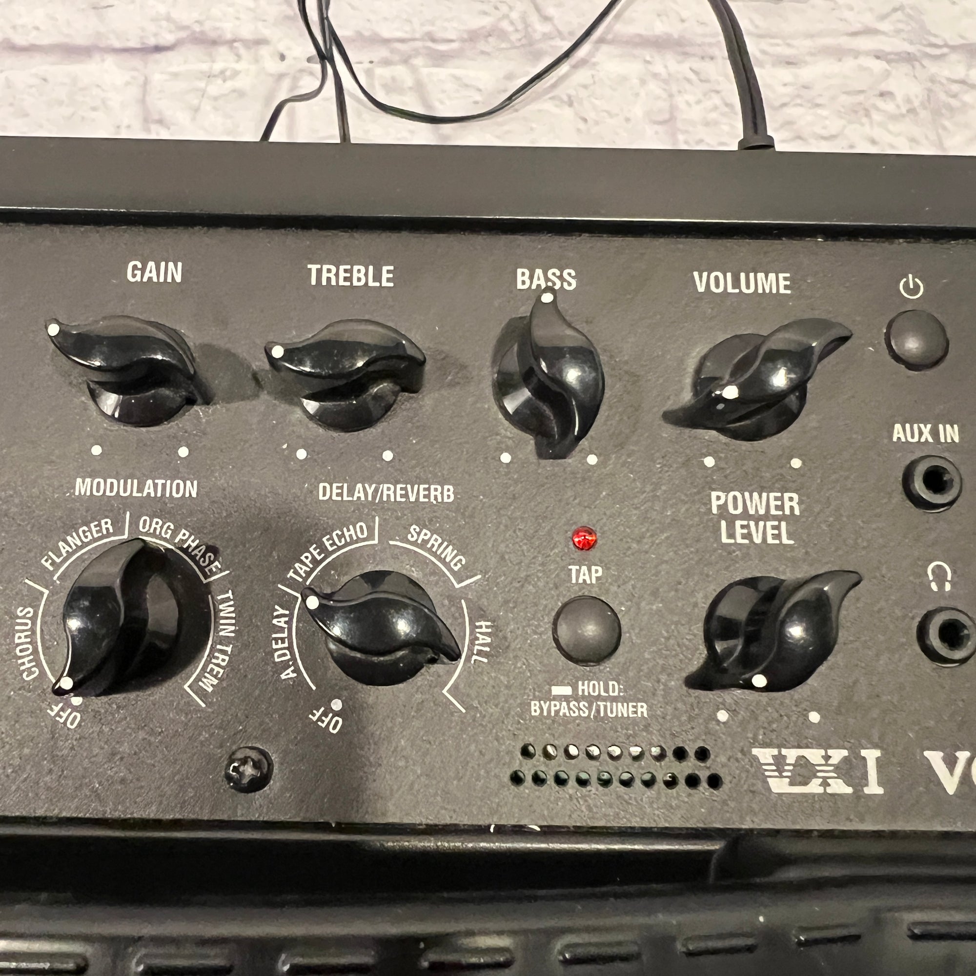 Vox VXI 15 Watt Modeling Guitar Combo Amp Guitar Combo Amp