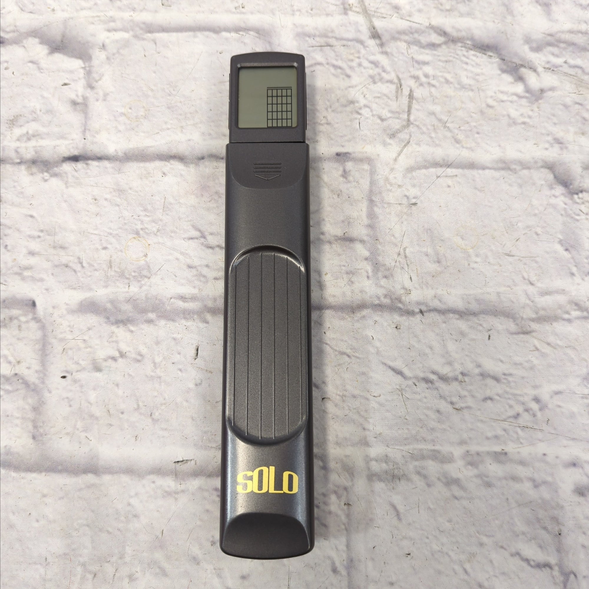 Solo SCT-80 Guitar Neck Trainer and LCD Chord Chart