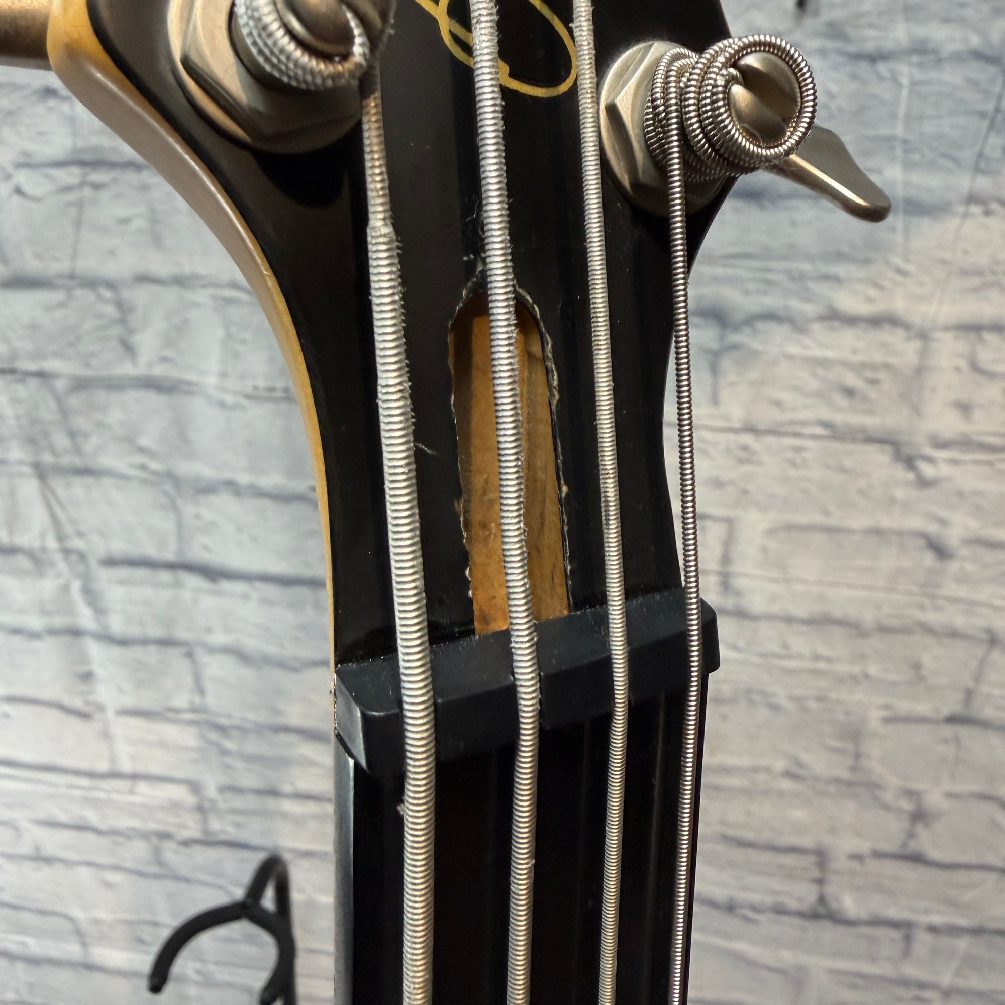 Cort Curbow Bass Guitar - Metallic Red