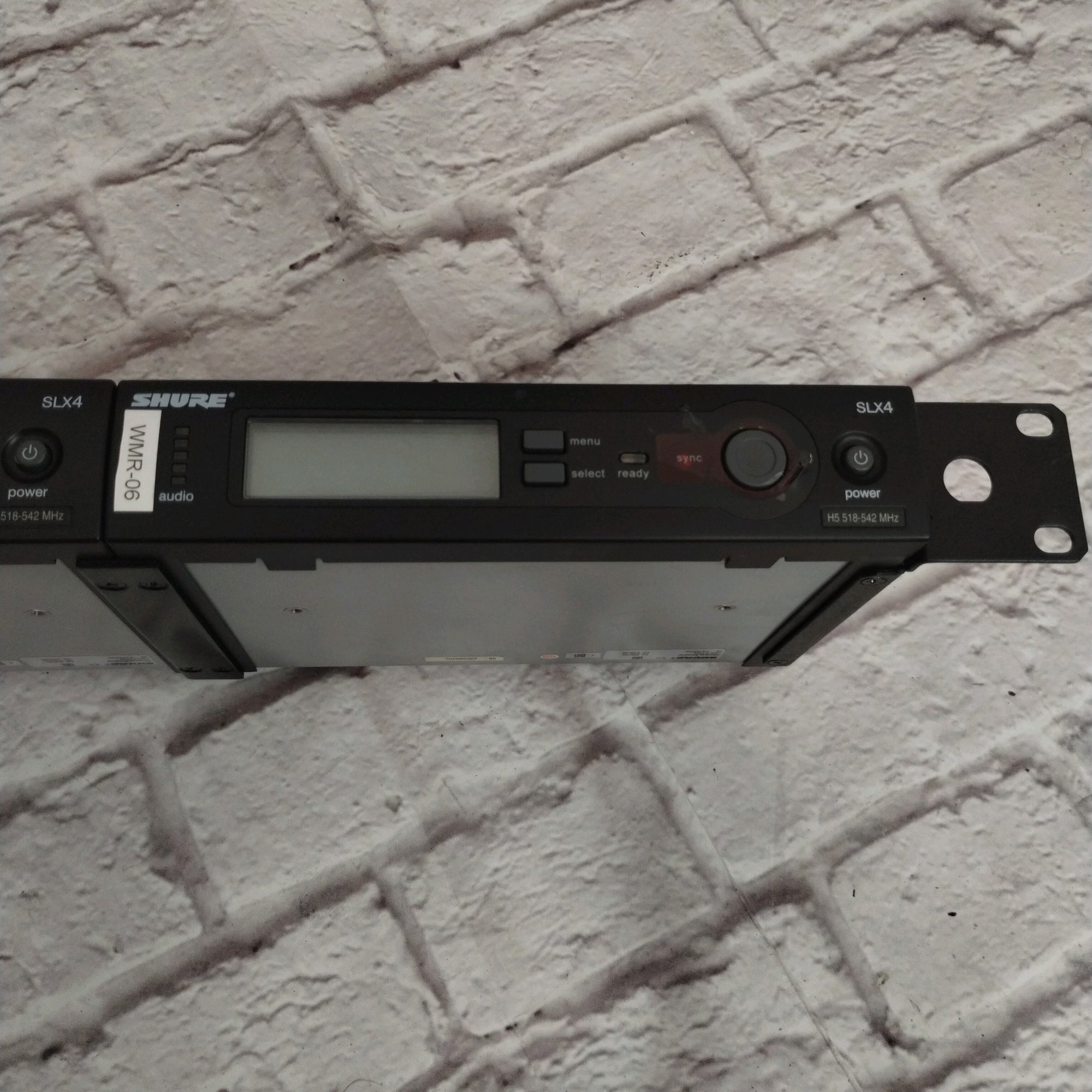 Shure SLX4 Pair Wireless Reciever