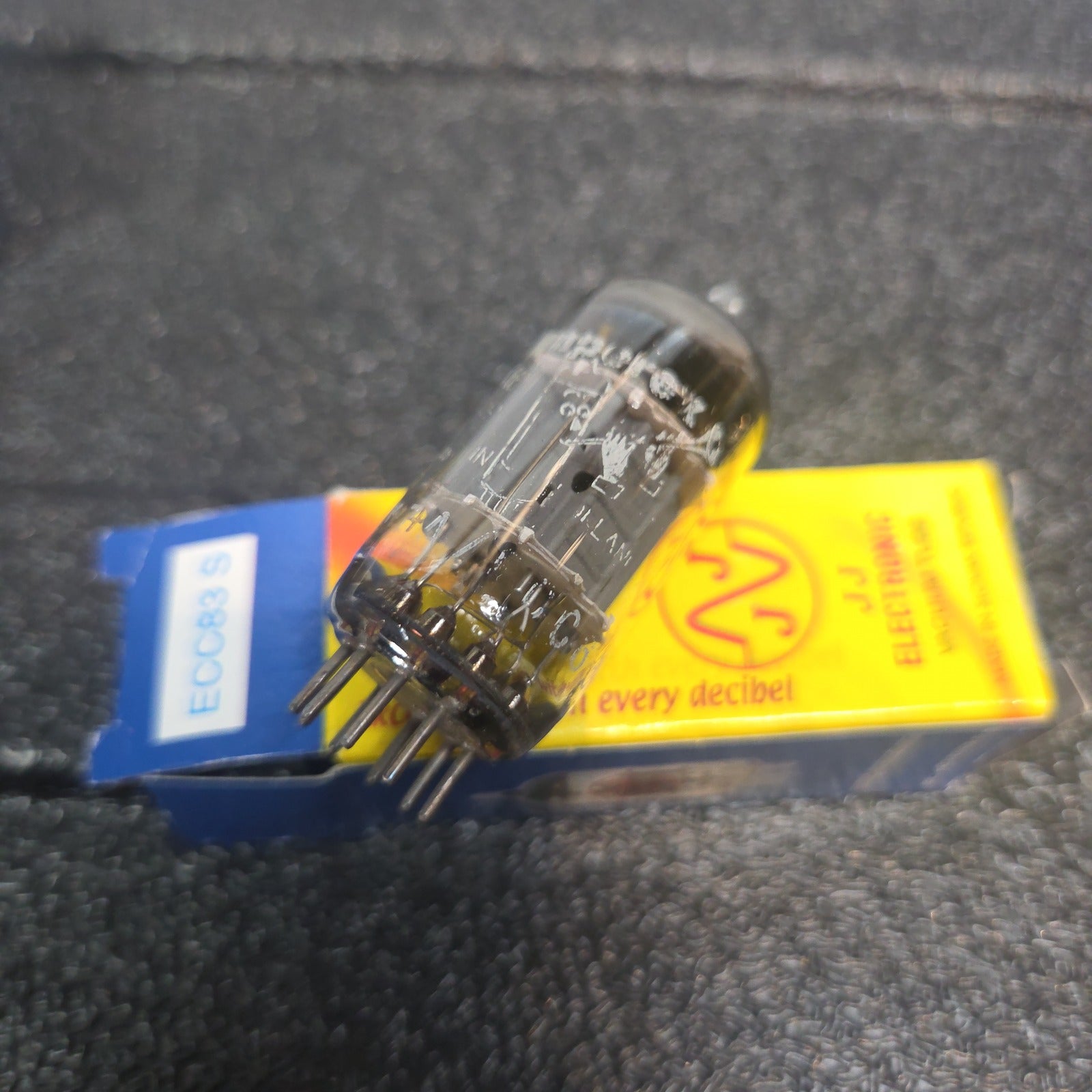 Amperex 12ax7 Amplifier Tubes