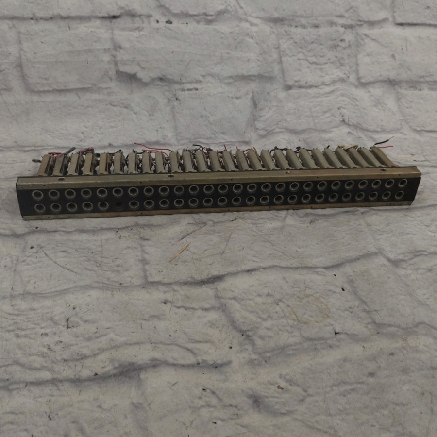 Unknown 1/4" Rack Patchbay