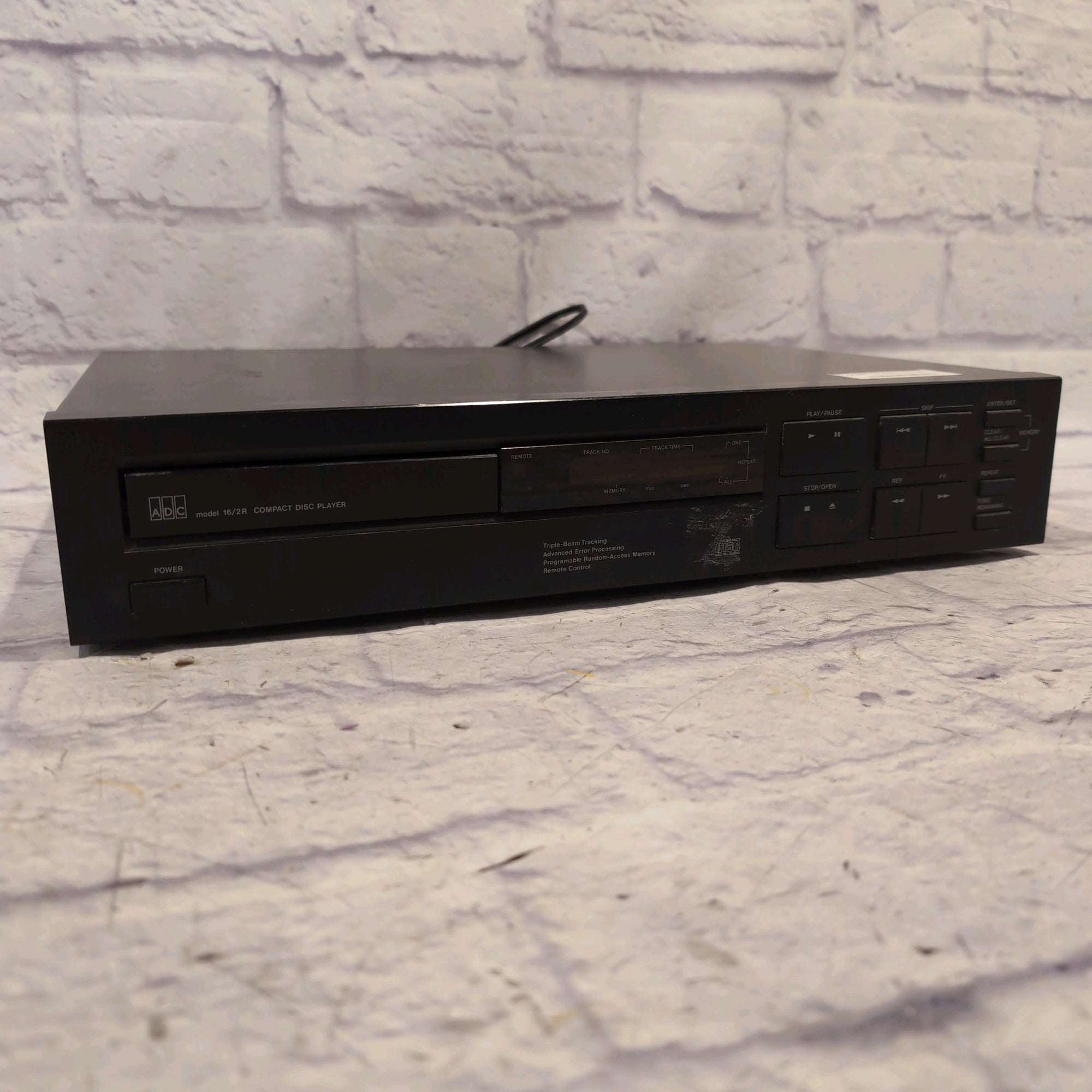 ADC 16/2R Component CD Player No Remote