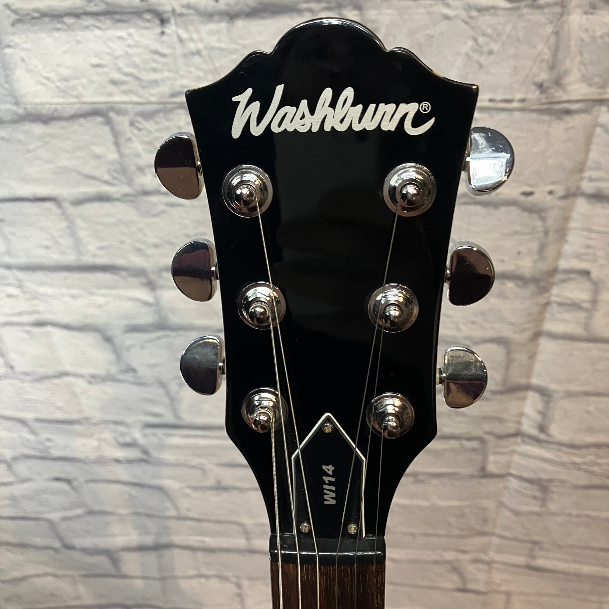 Washburn WI14 Electric Guitar w/ Gig Bag