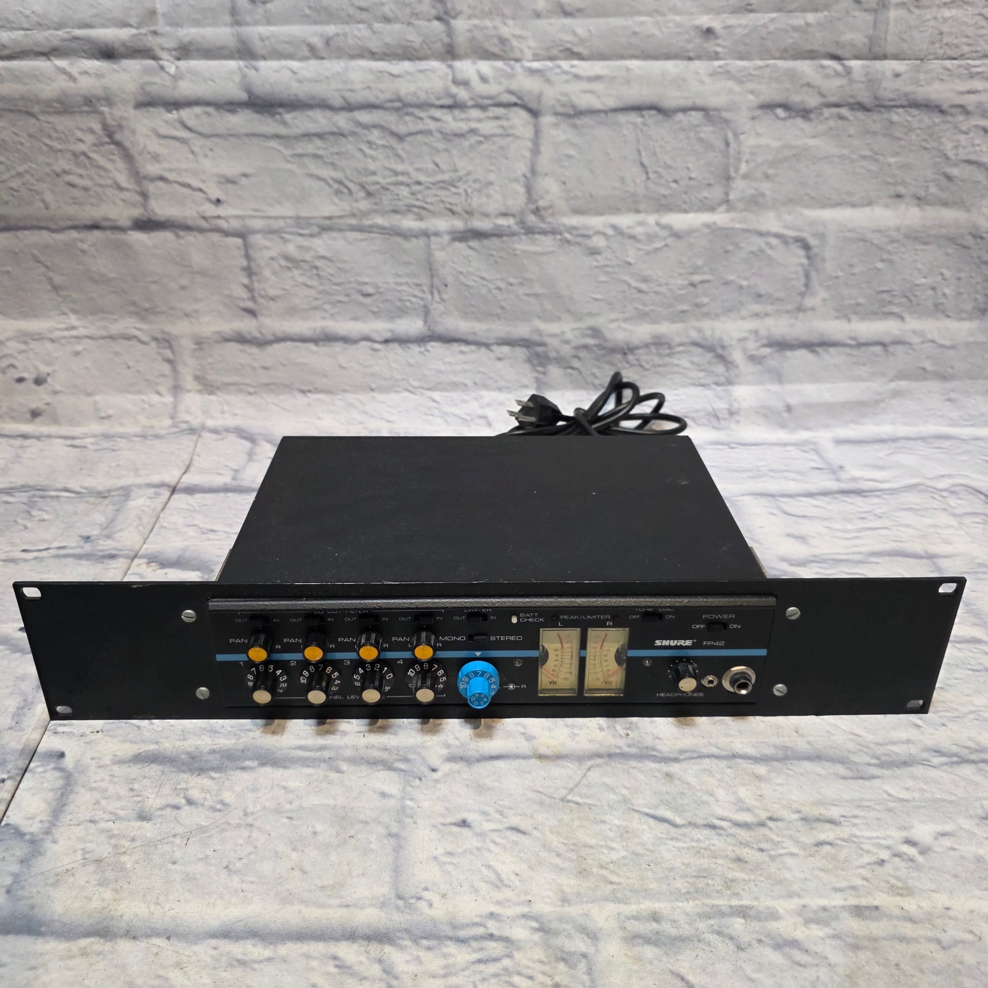 Shure FP42 Rack Preamp