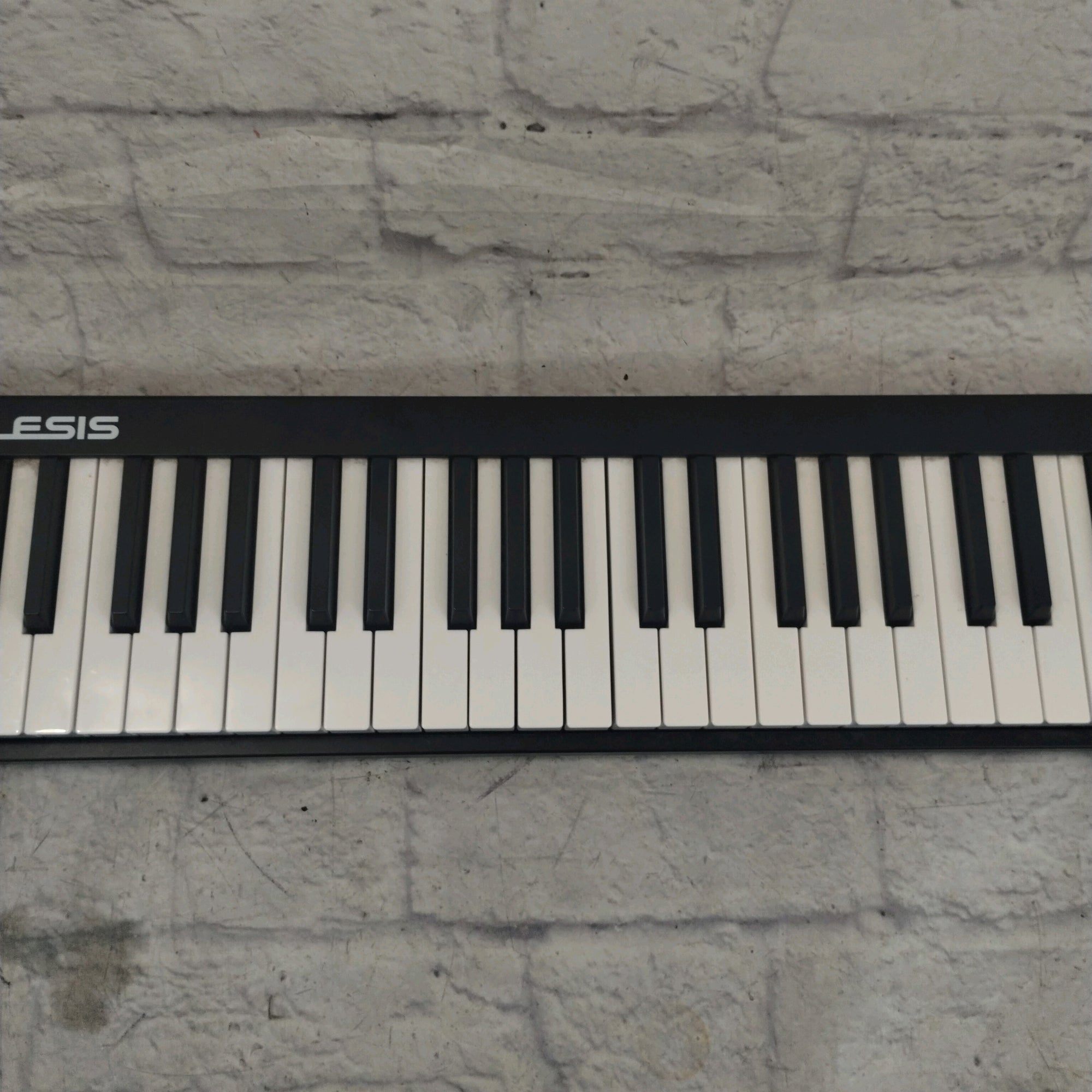 Alesis V49 Midi Keyboard