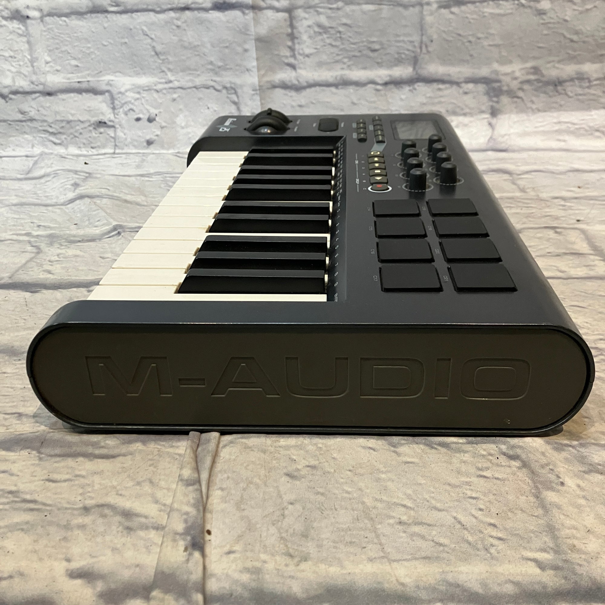M-Audio Axiom 25 MIDI Controller USB