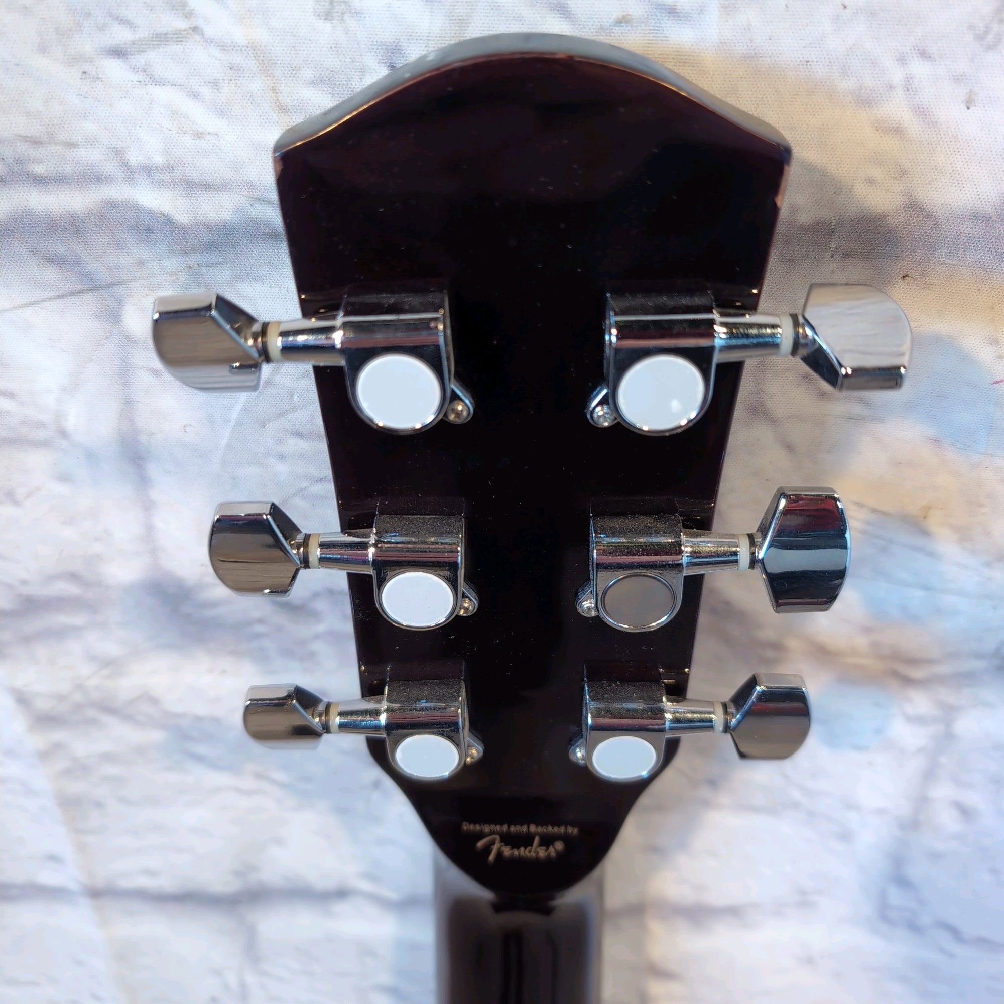 Squier SA-100 Dreadnaught Acoustic Guitar