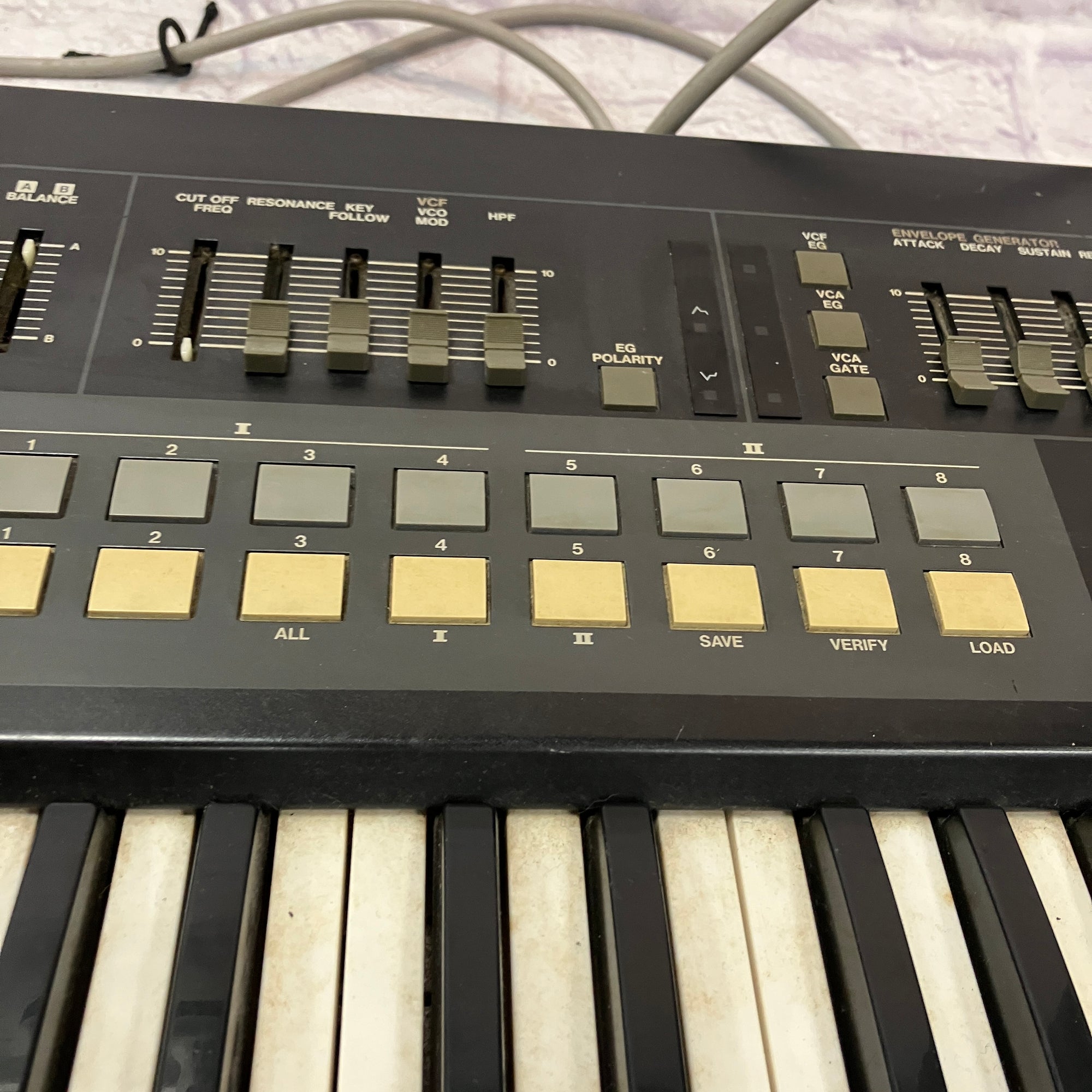 Akai AX60 1980s 61-Key Analog Synthesizer