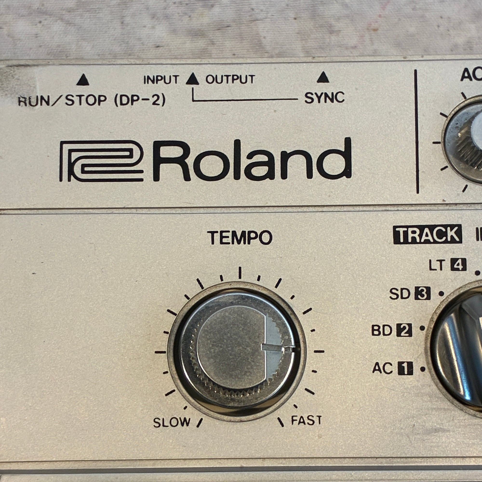 Roland Vintage 1980s TR-606 Drumatix Analog Drum Machine