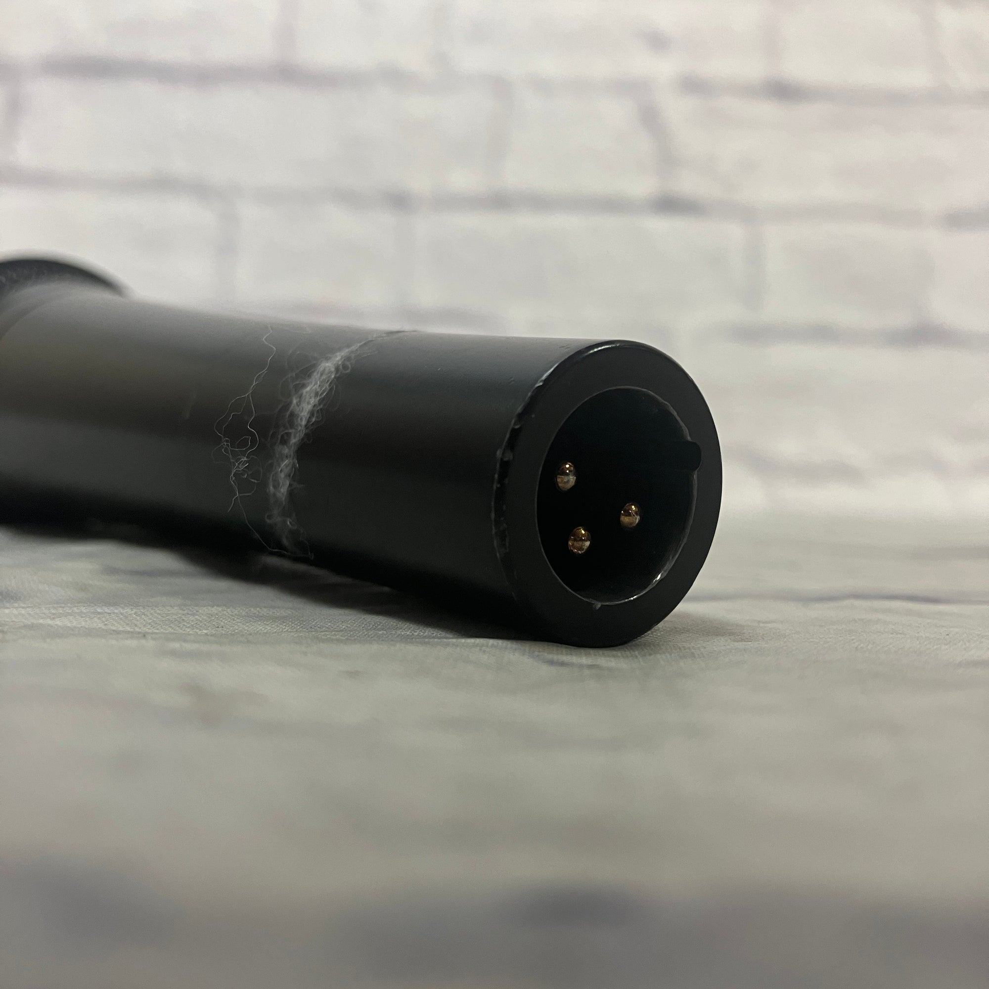 Digital Reference DRV200 Dynamic Microphone