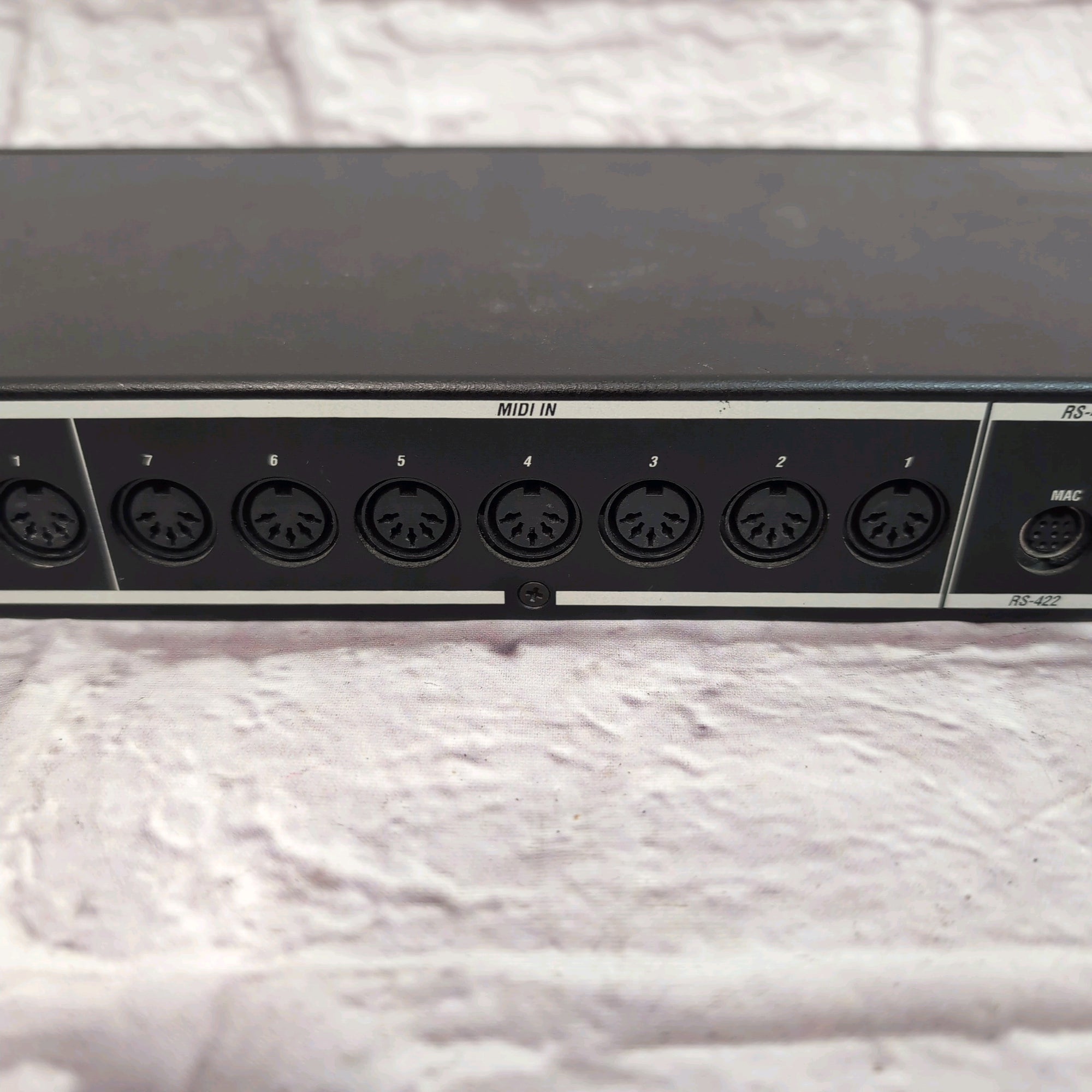 MOTU Mark of the Unicorn MIDI Express XT USB MIDI Interface Rack