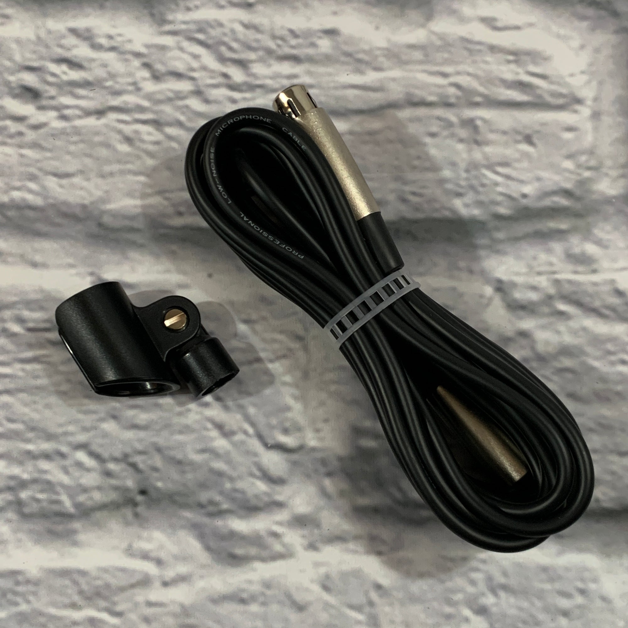 Audio 2000's APM-150 Dynamic Microphone