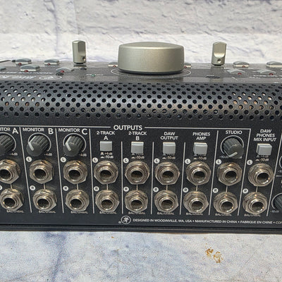 Mackie Big Knob Studio Command