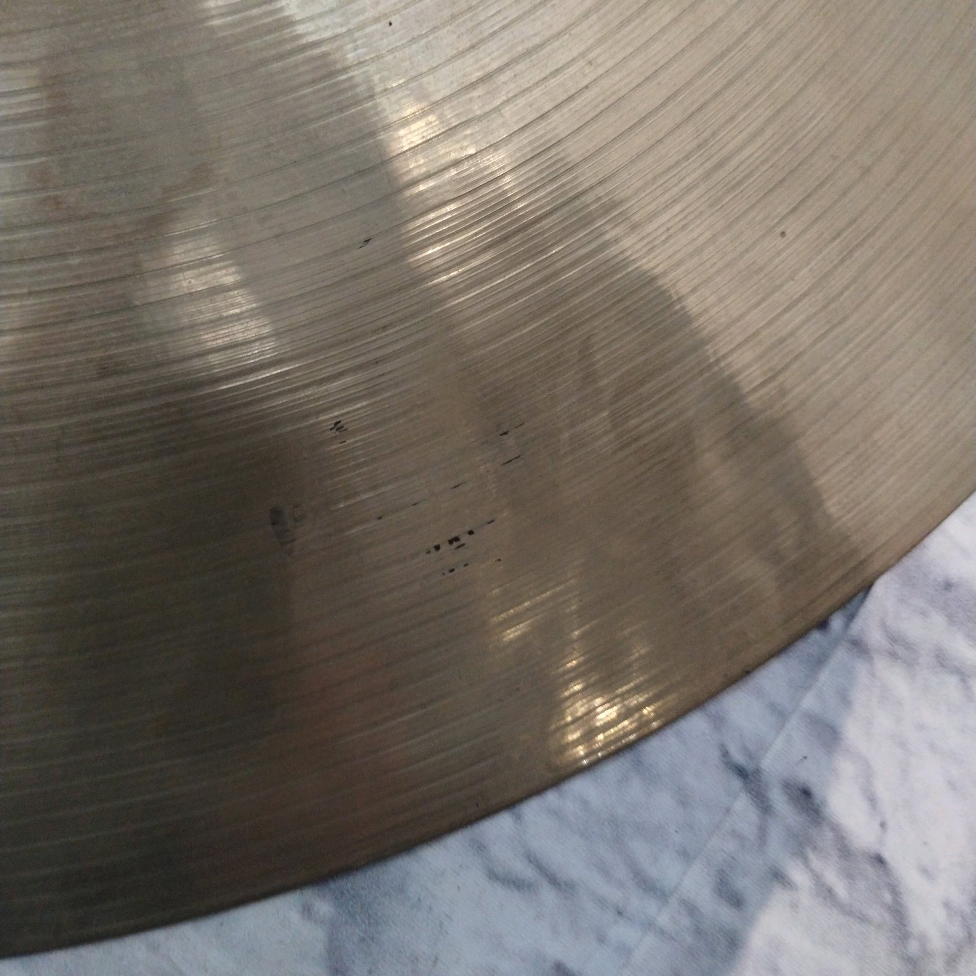 Wuhan 24" Medium Thin Crash Cymbal