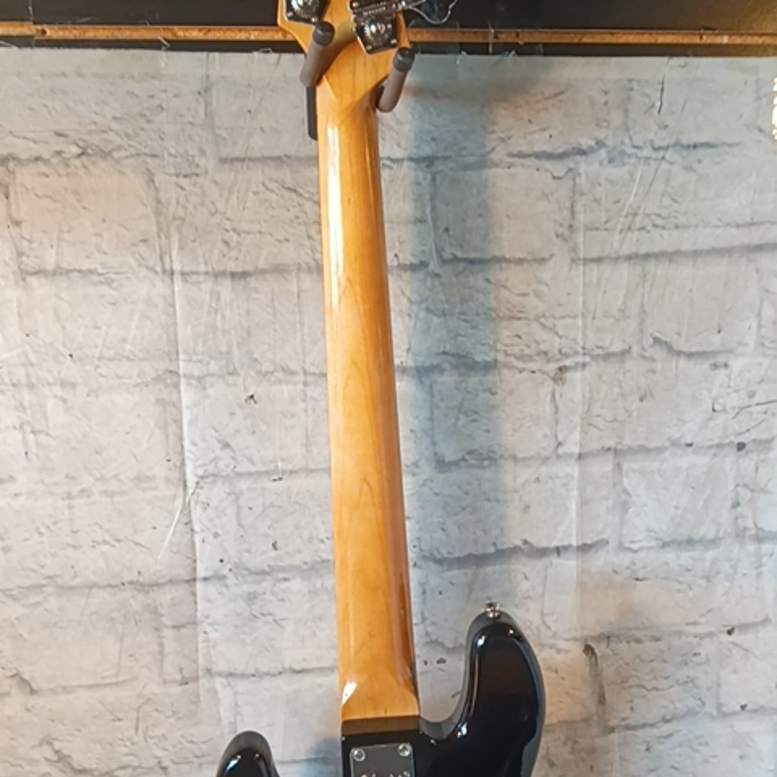 Squier Classic Vibe 70's 5 String Bass 5 String Bass Guitar