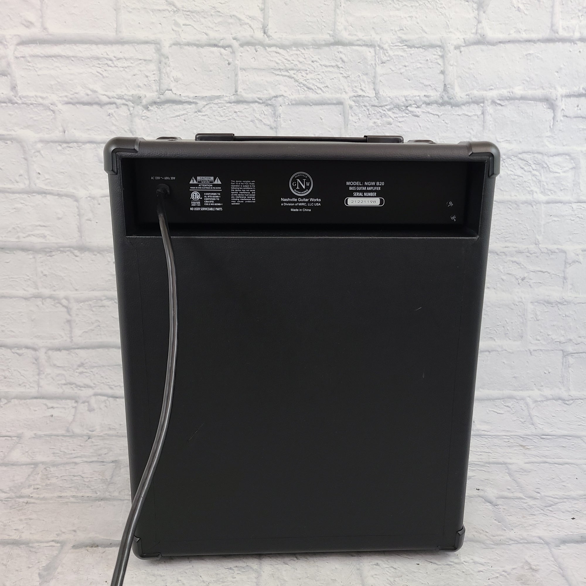 Nashville Guitar Works NGWB20 20 Watt Bass Guitar Amp