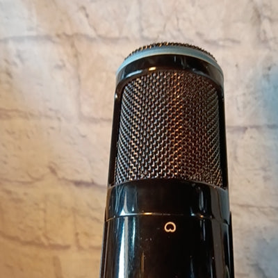 Sterling Audio SP150 Large Diaphragm Condenser Microphone Microphone