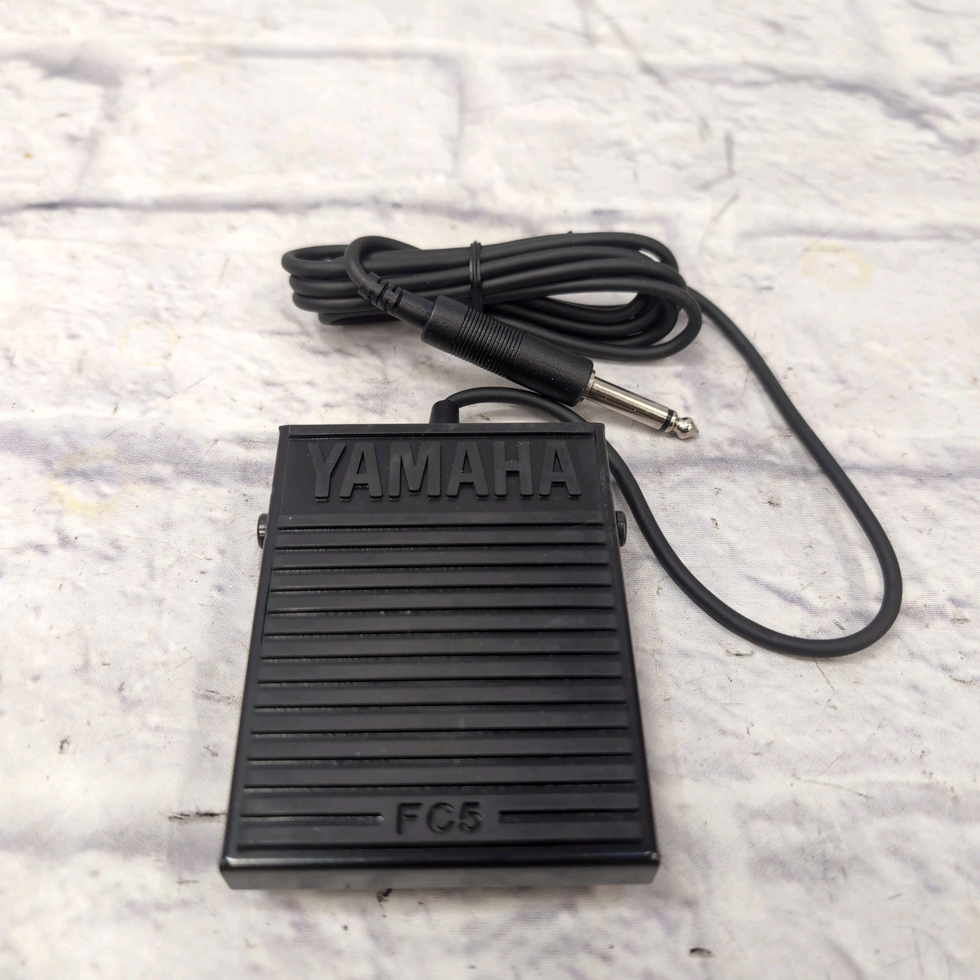 Yamaha FC5 Footswitch - Evolution Music