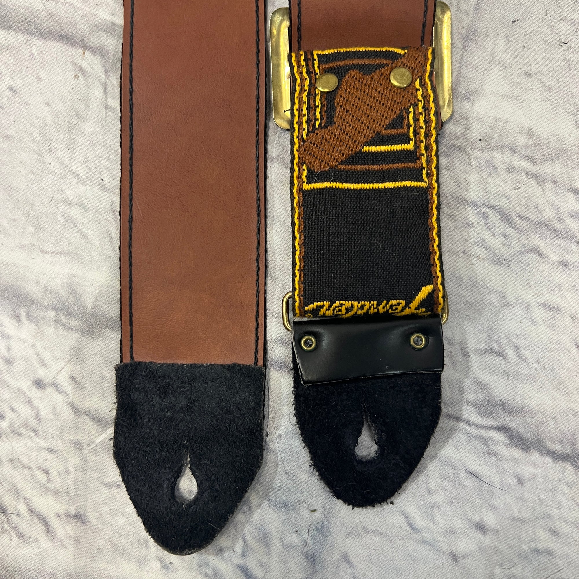 Fender VIntage 1970s Logo Guitar Strap