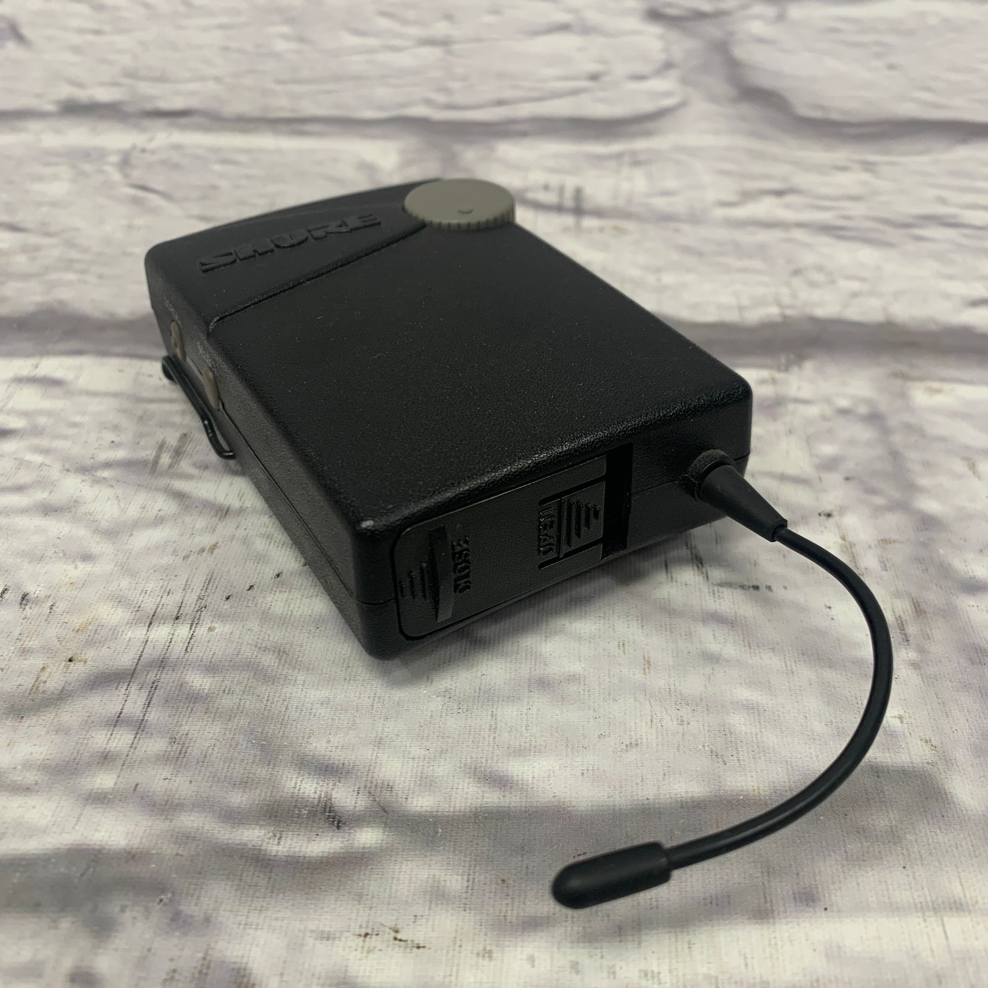 Shure PSM 400 Wireless Personal Monitor System