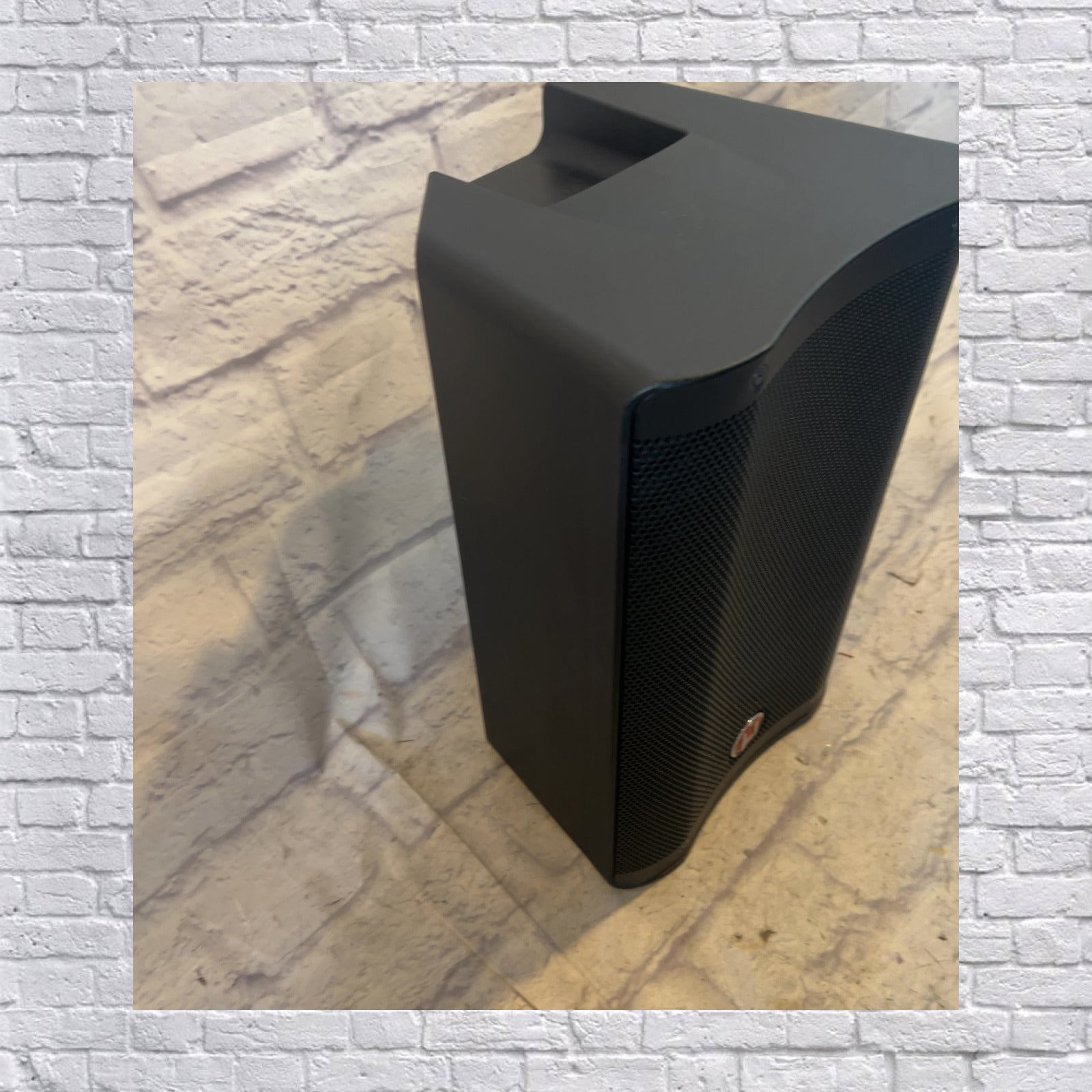 Harbinger M100-BT Passive Monitor Speaker with Cover