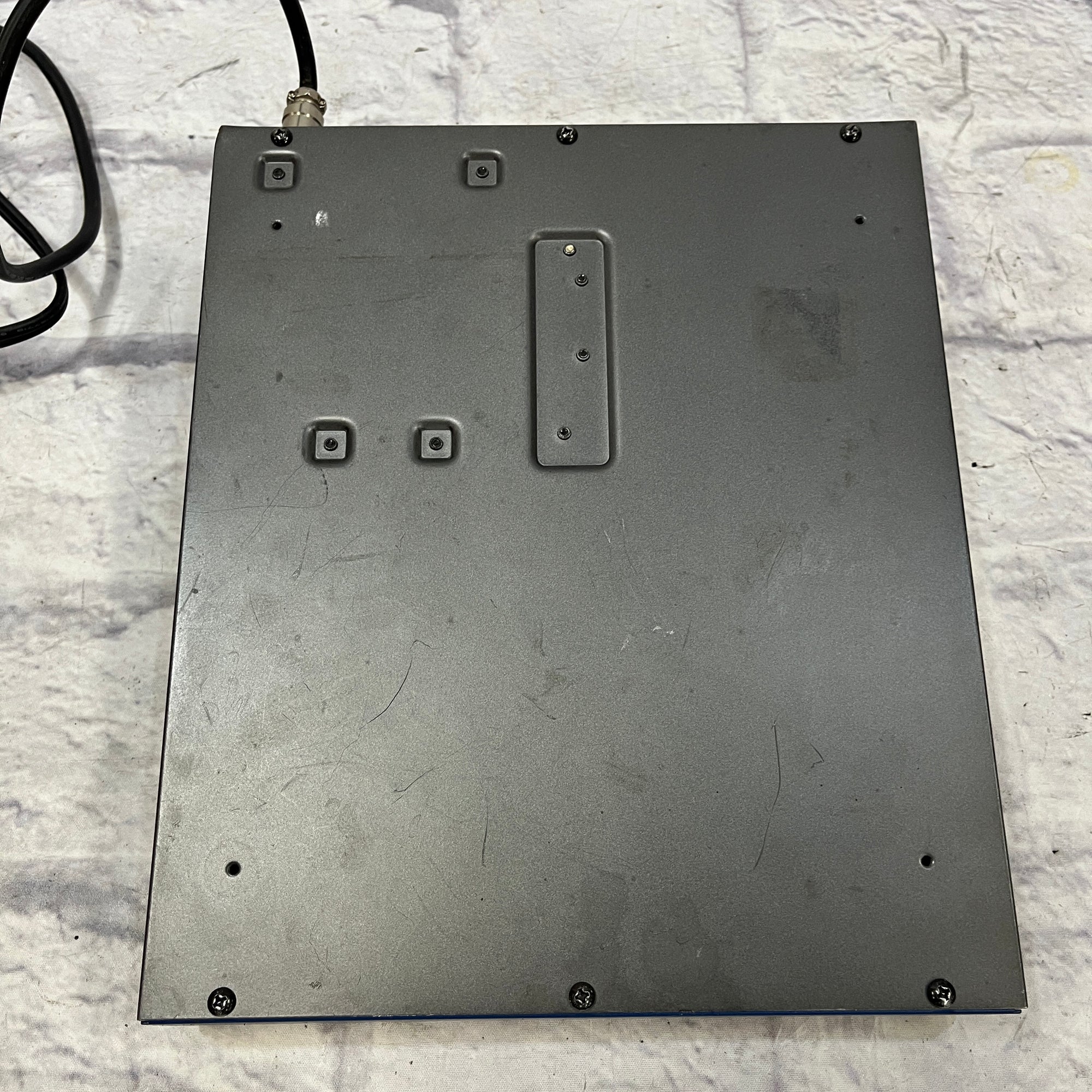 Samson MDR-6 6 Channel Mixer with Power Supply