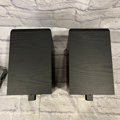 KEF Q100 100-Watt Bookshelf Speakers