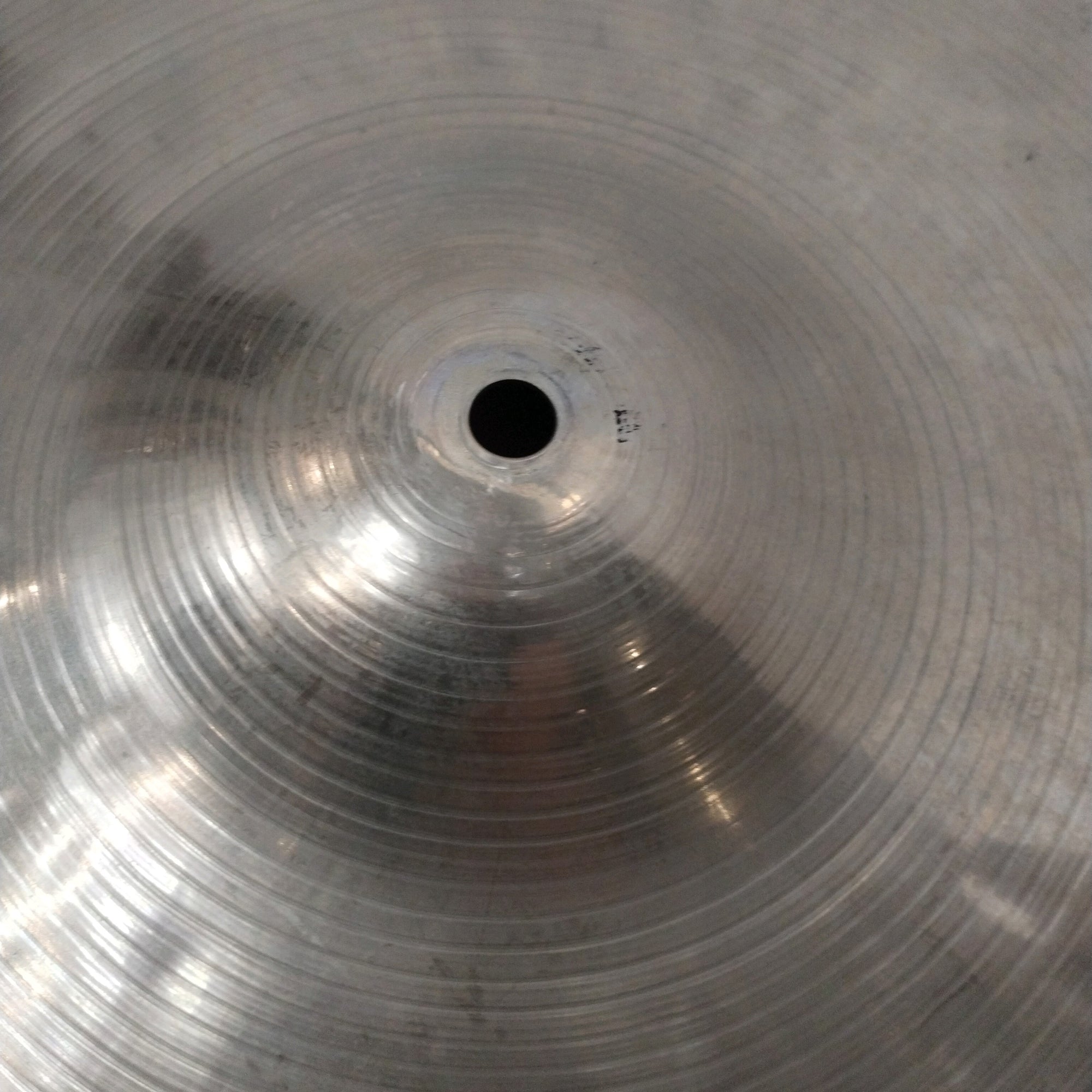 Wuhan 24" Medium Thin Crash Cymbal
