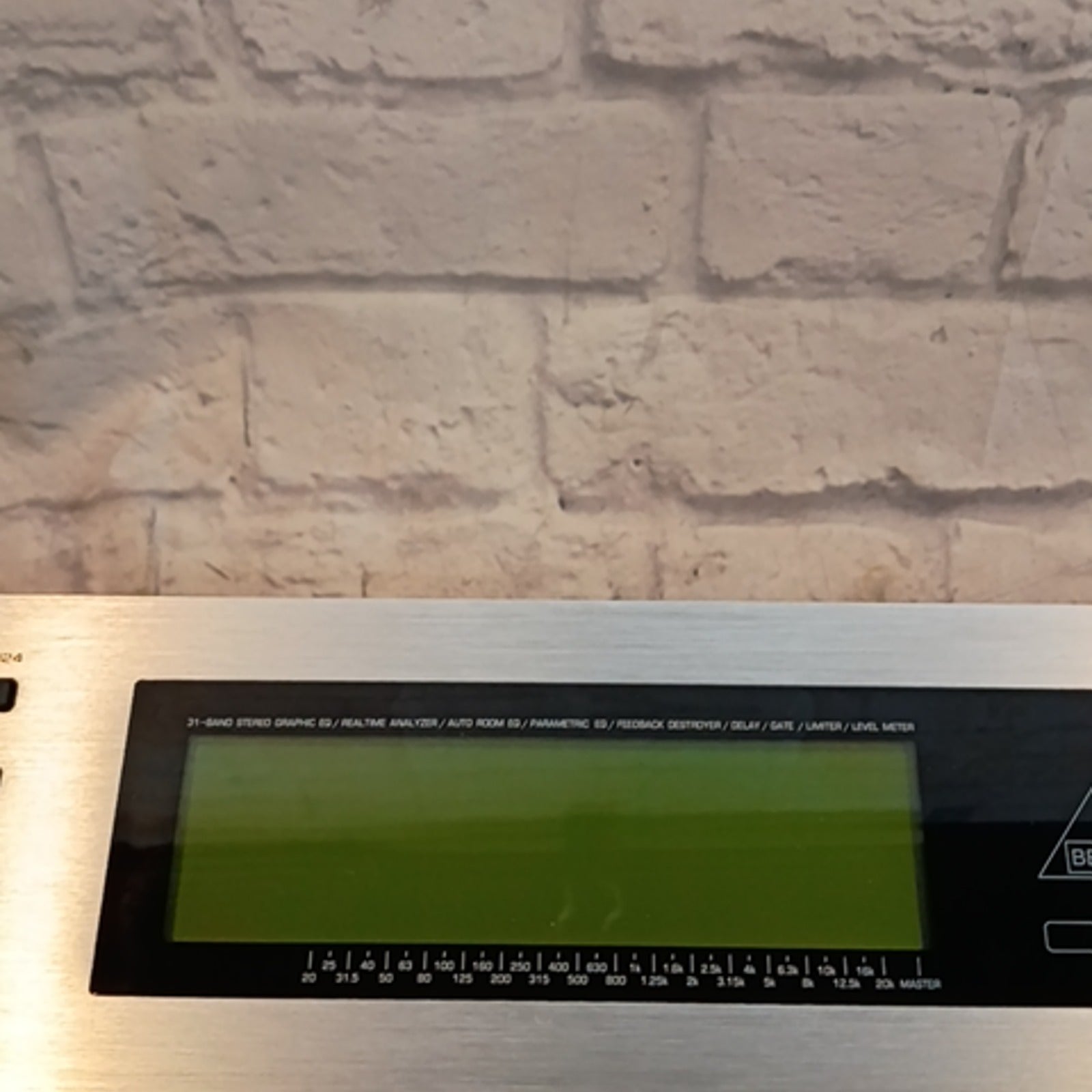 Behringer DSP8024 Ultra-Curve Pro Rack Signal Processor