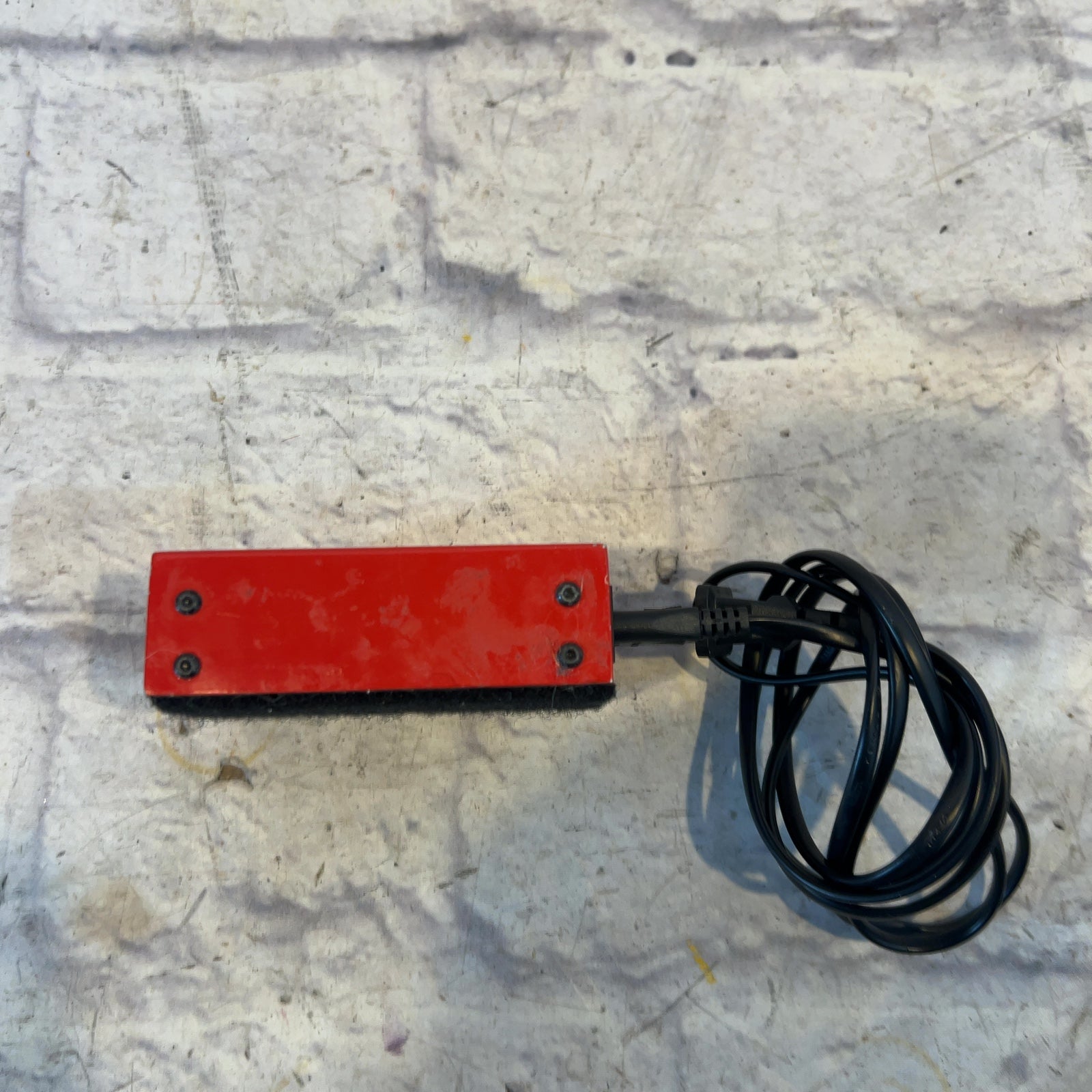 T-Rex Fuel Tank  5 Space Pedal Power Supply