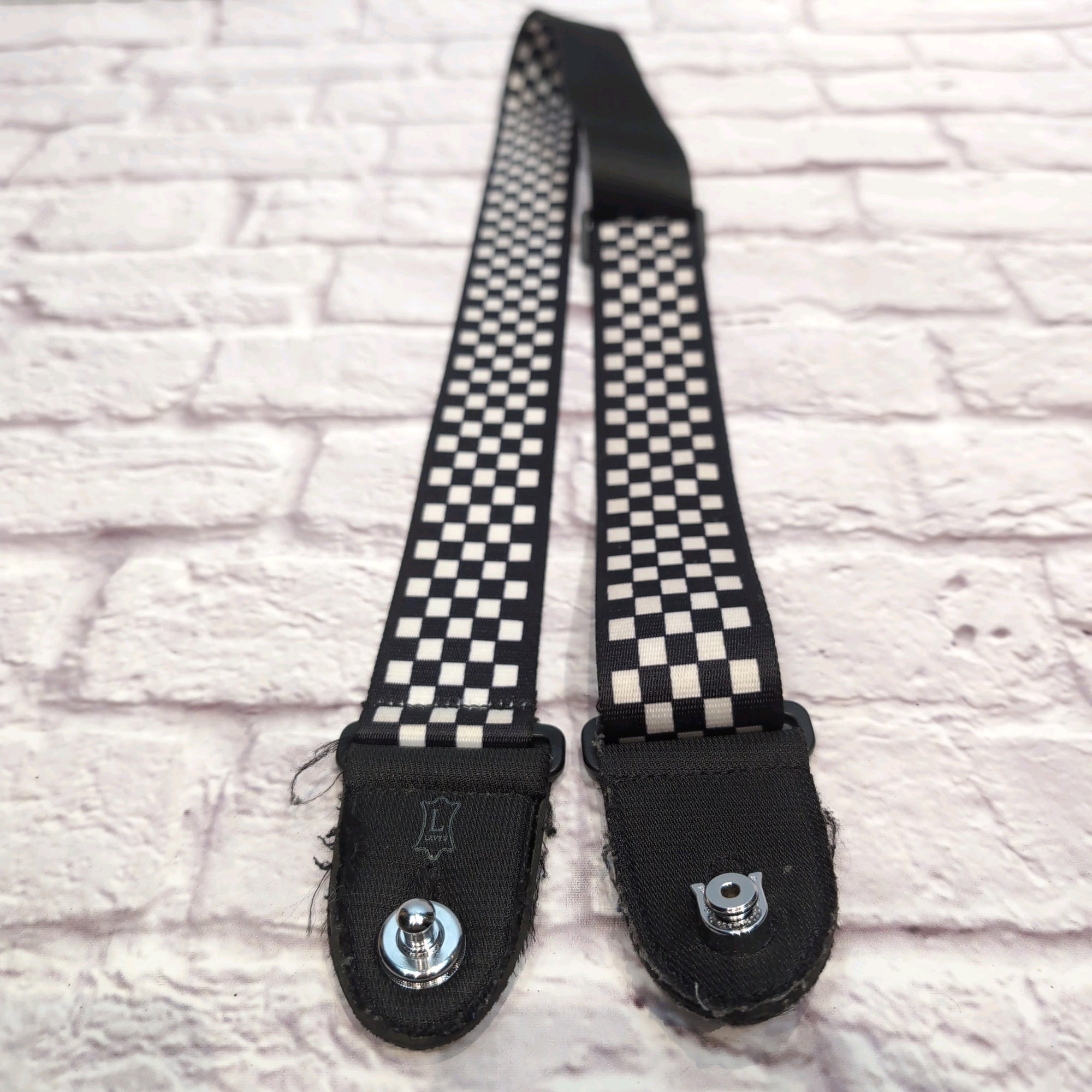 Levi's Checkered Guitar Strap w/ Schaller Strap Locks