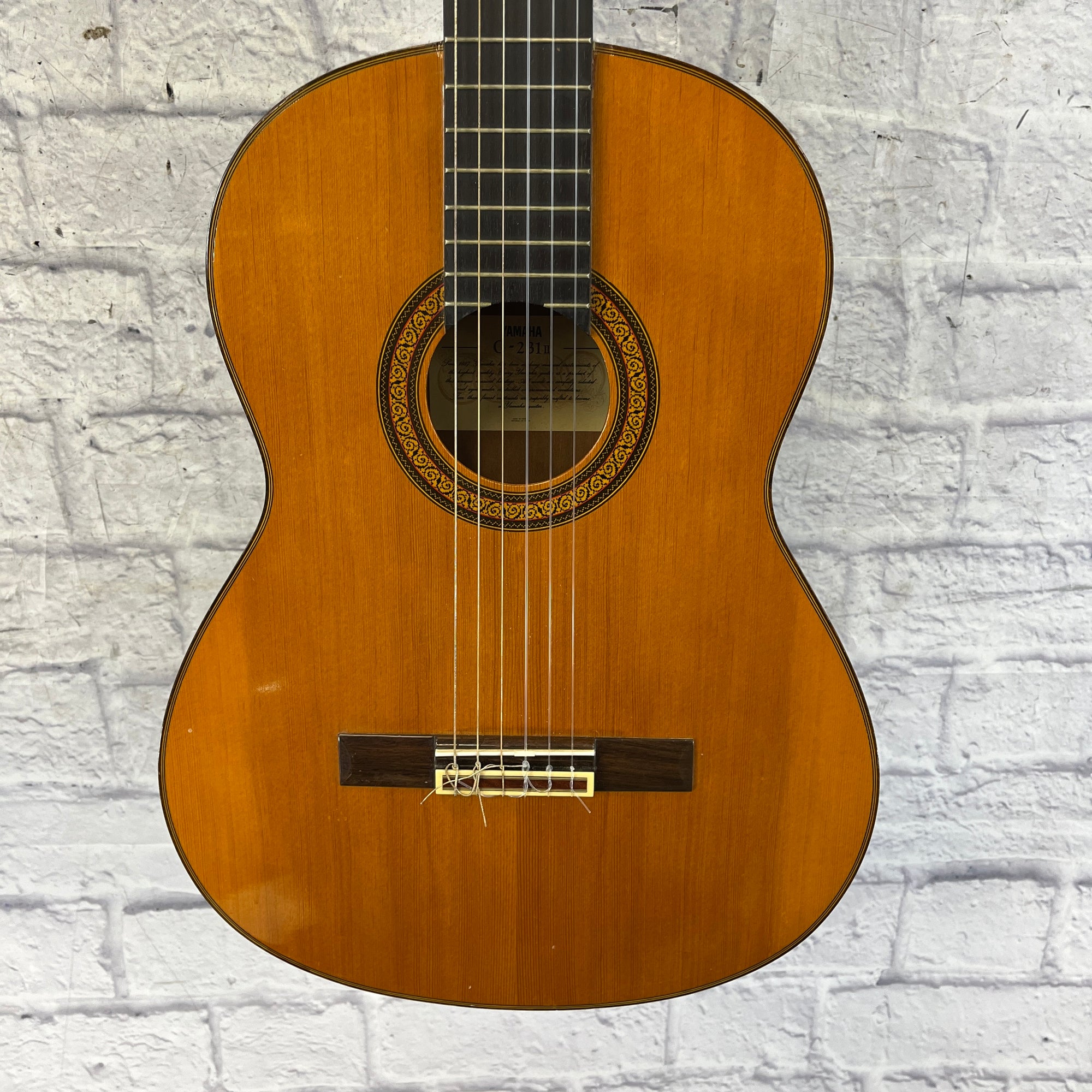 YAMAHA G-231 アコースティックギター ハードケース付き YAMAHA G-231 アコースティックギター ハードケース付き Yamaha