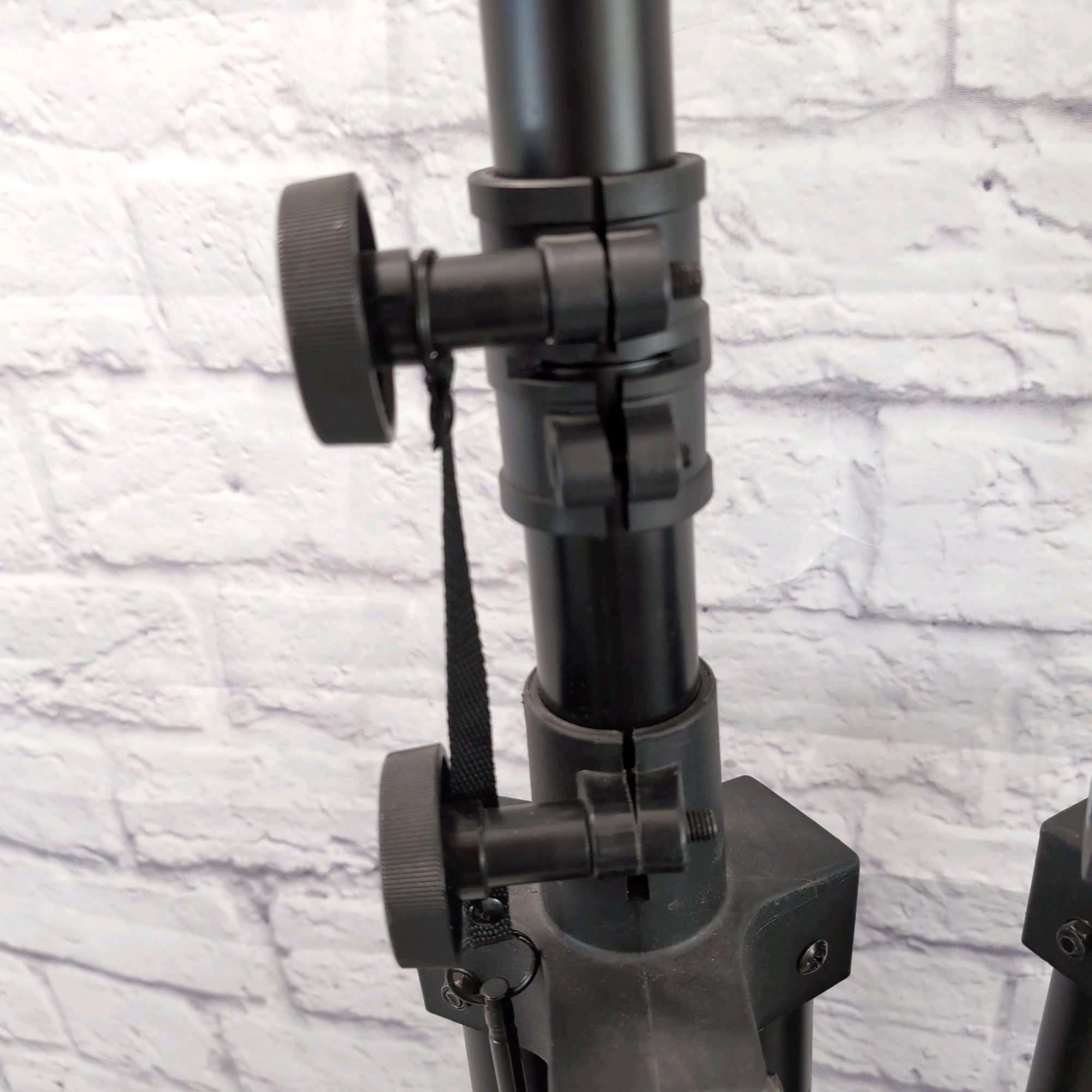 On Stage Speaker Stands (Heavy Duty)