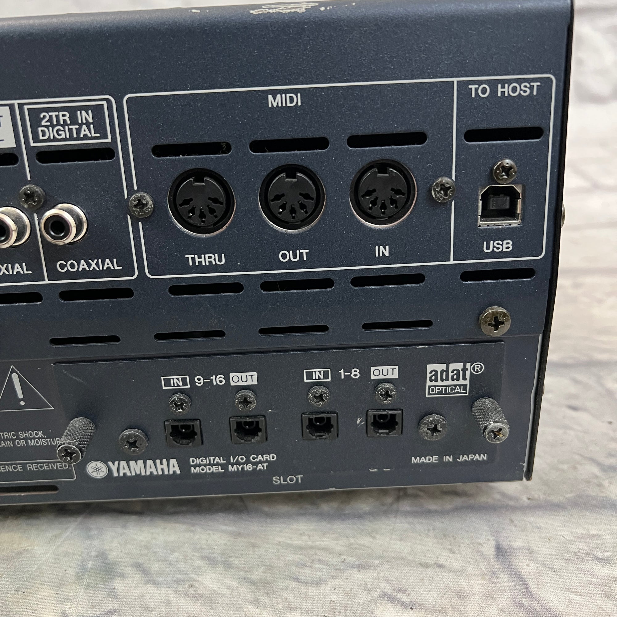 Yamaha O1V96 Mixer - Evolution Music Yamaha O1V96 Mixer - Evolution Music