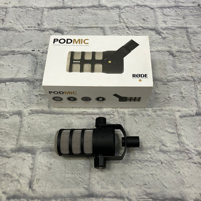 Rode PODMIC Dynamic Podcasting Microphone