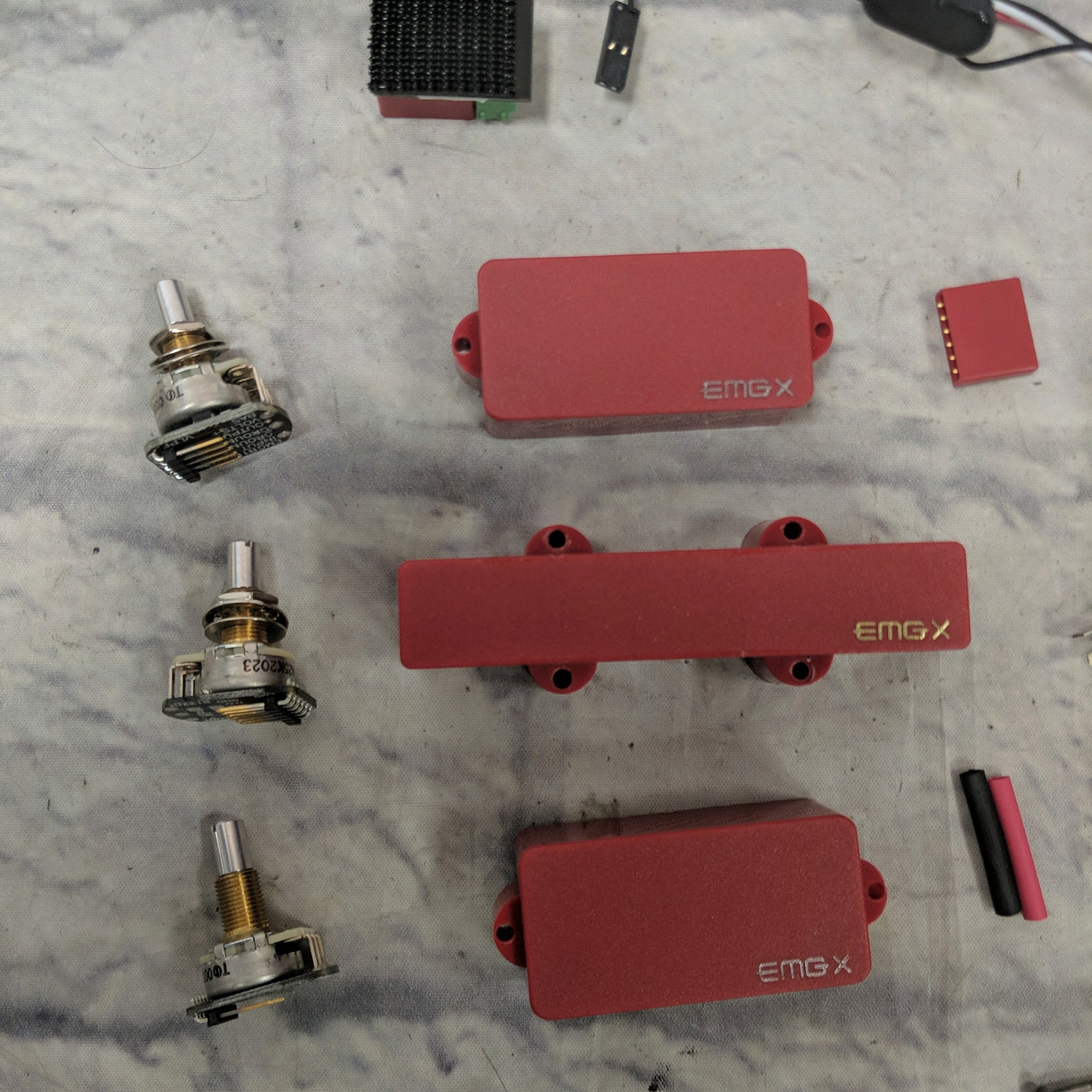 EMG EMG-FB Frank Bello Active / Passive P-Bass Pickup Set