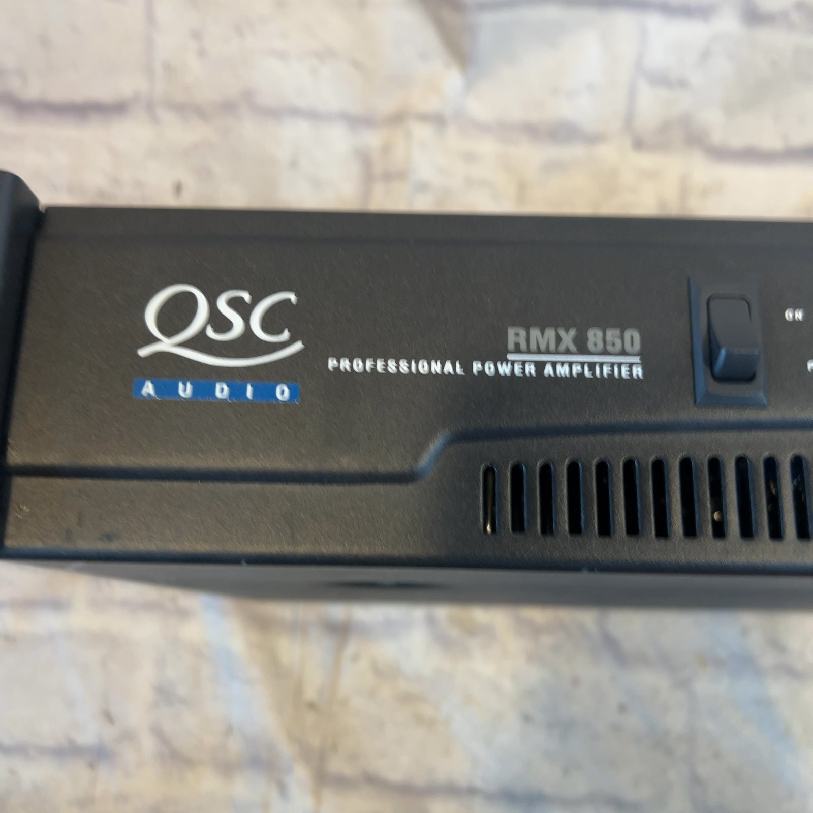 QSC RMX850 Power Amp